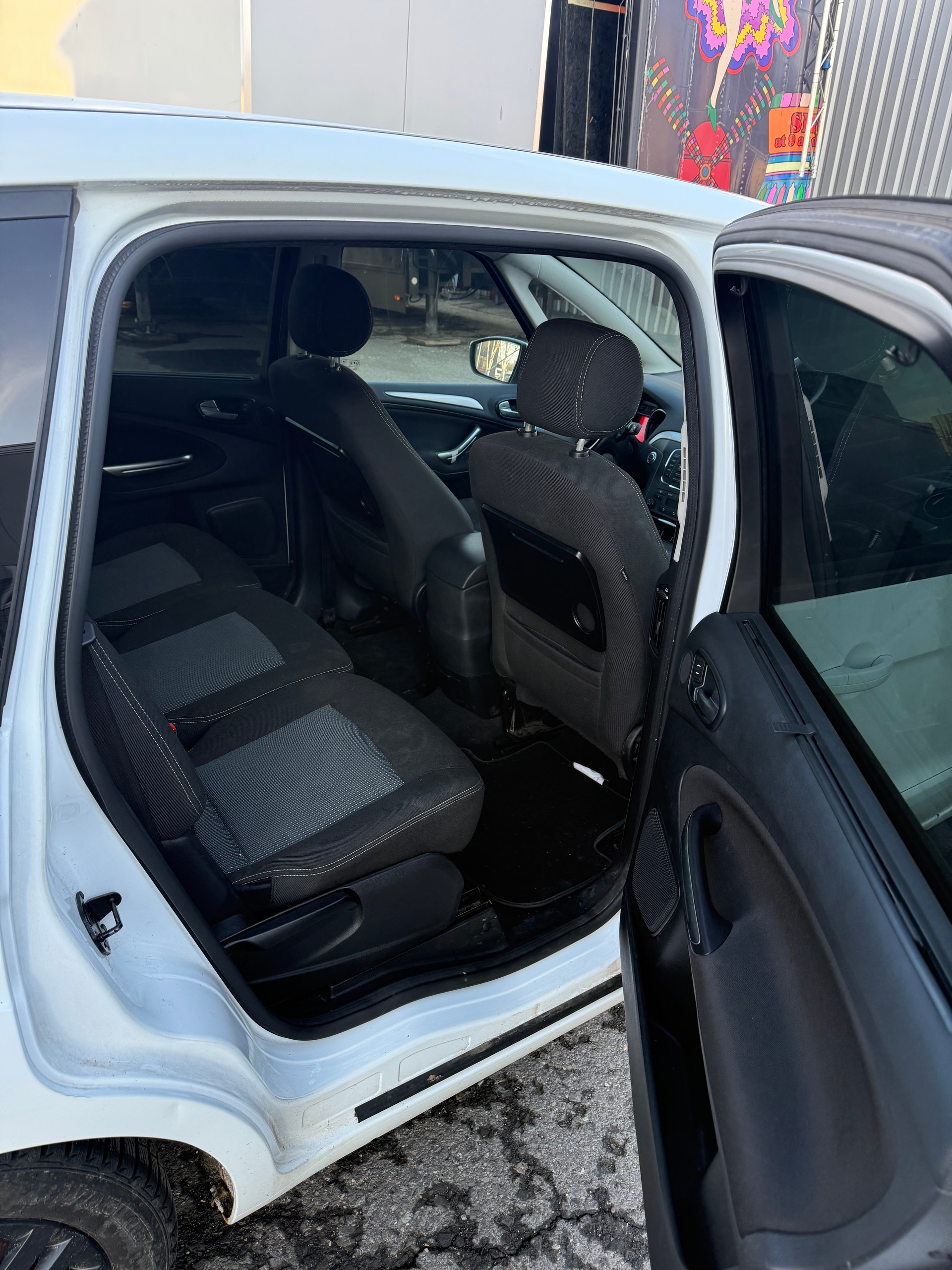 FORD S-Max 1.6 SCTi Titanium-image-8
