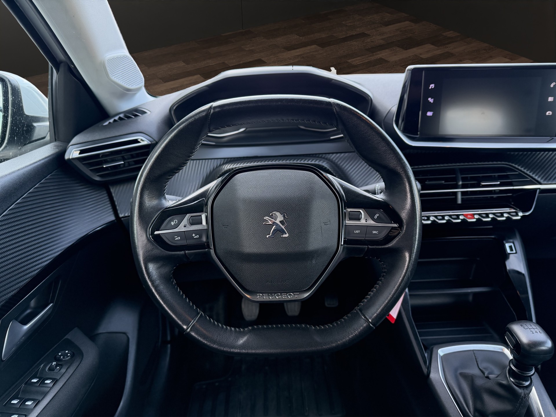 PEUGEOT 208 1.2 PureTech Active-image-10