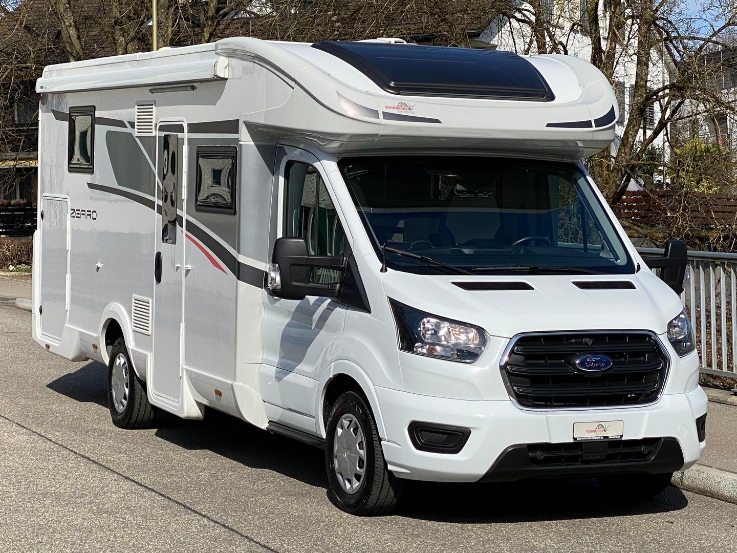 ROLLER TEAM Zefiro 267 TL, Ford Transit 2.0TDCi 170PS Automat