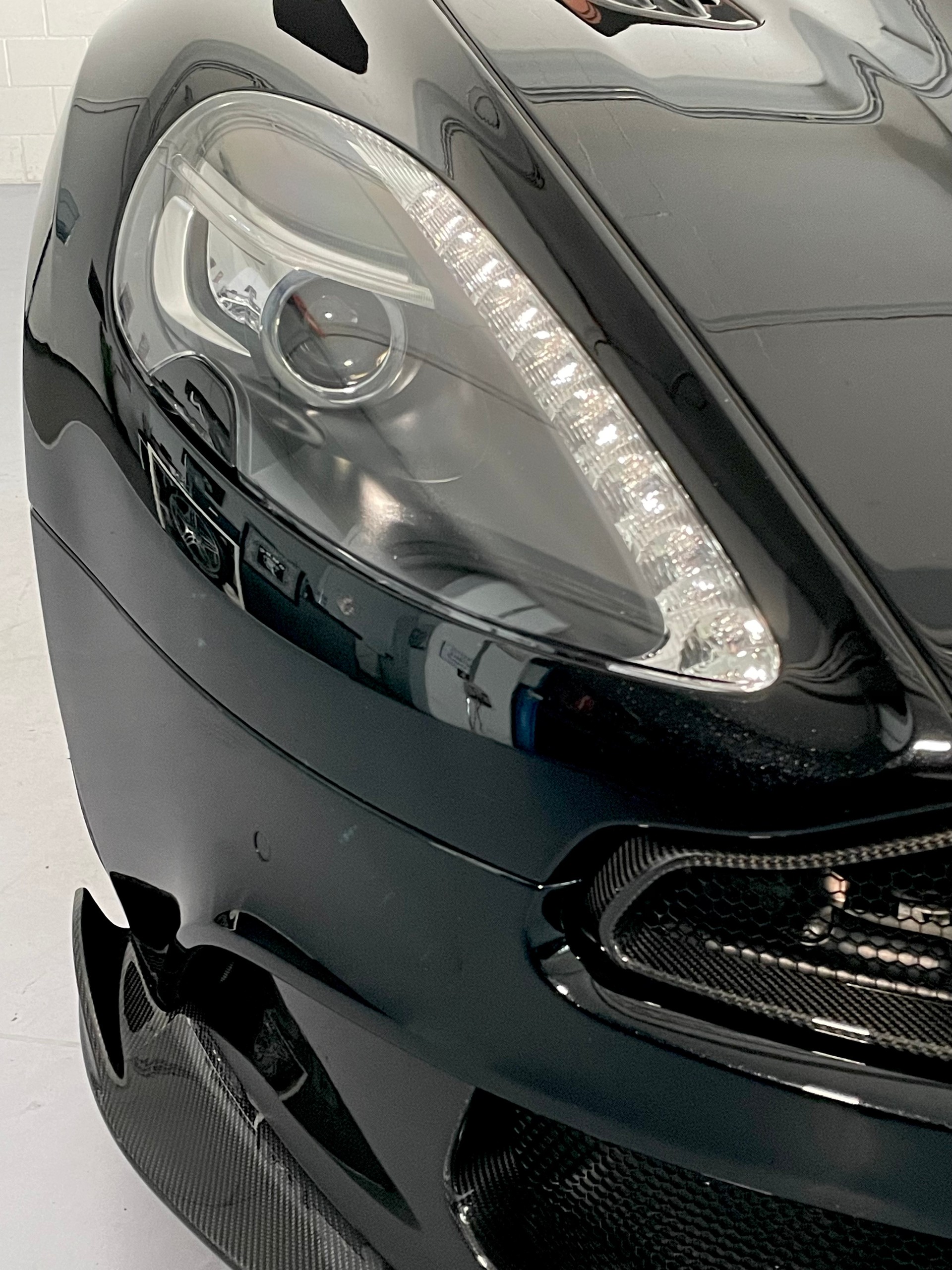 ASTON MARTIN Vanquish S V12 Touchtronic 3 - mit fortlaufender Aston Martin Garantie bis 2027 und full PPF-image-9
