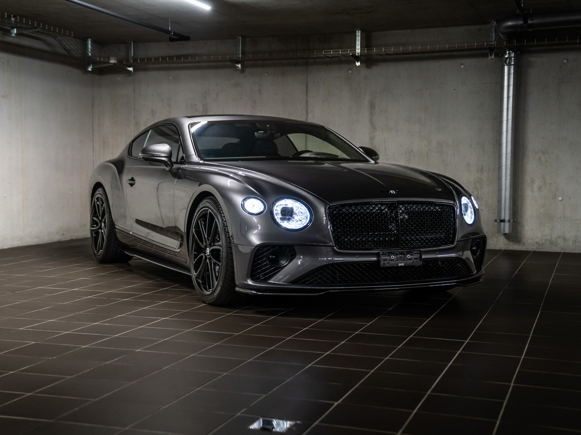 BENTLEY Continental GT 4.0 V8