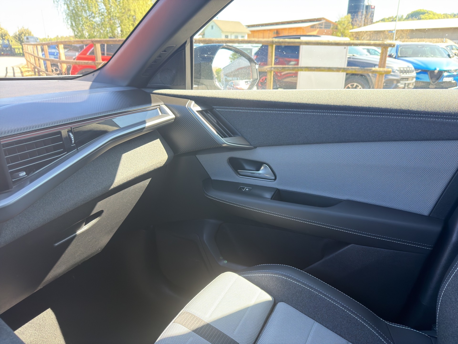 OPEL Grandland 1.2 MHEV GS eDCT-image-38