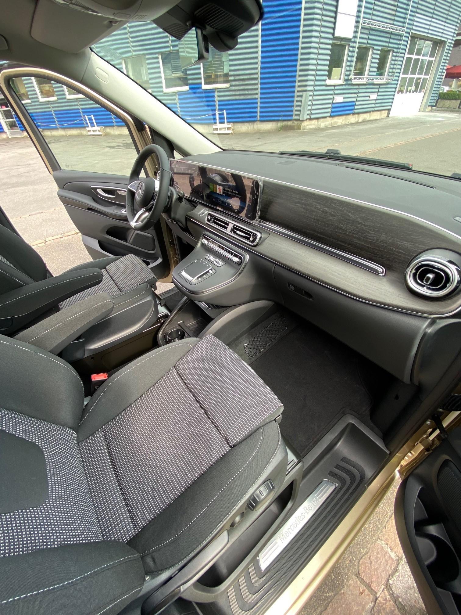 MERCEDES-BENZ V 250d Style K 4x4-image-9