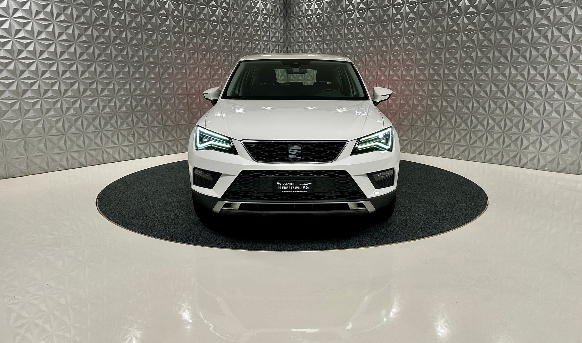 SEAT Ateca 2.0 TDI CR SWISS Xcellence 4Drive DSG-showroom-element-1