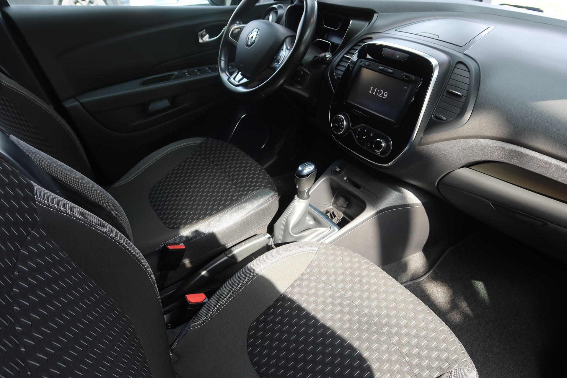 RENAULT Captur 0.9 Intens-image-7