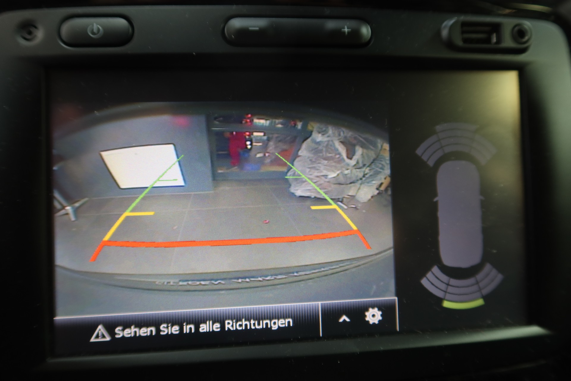 RENAULT Captur 0.9 Intens-image-13