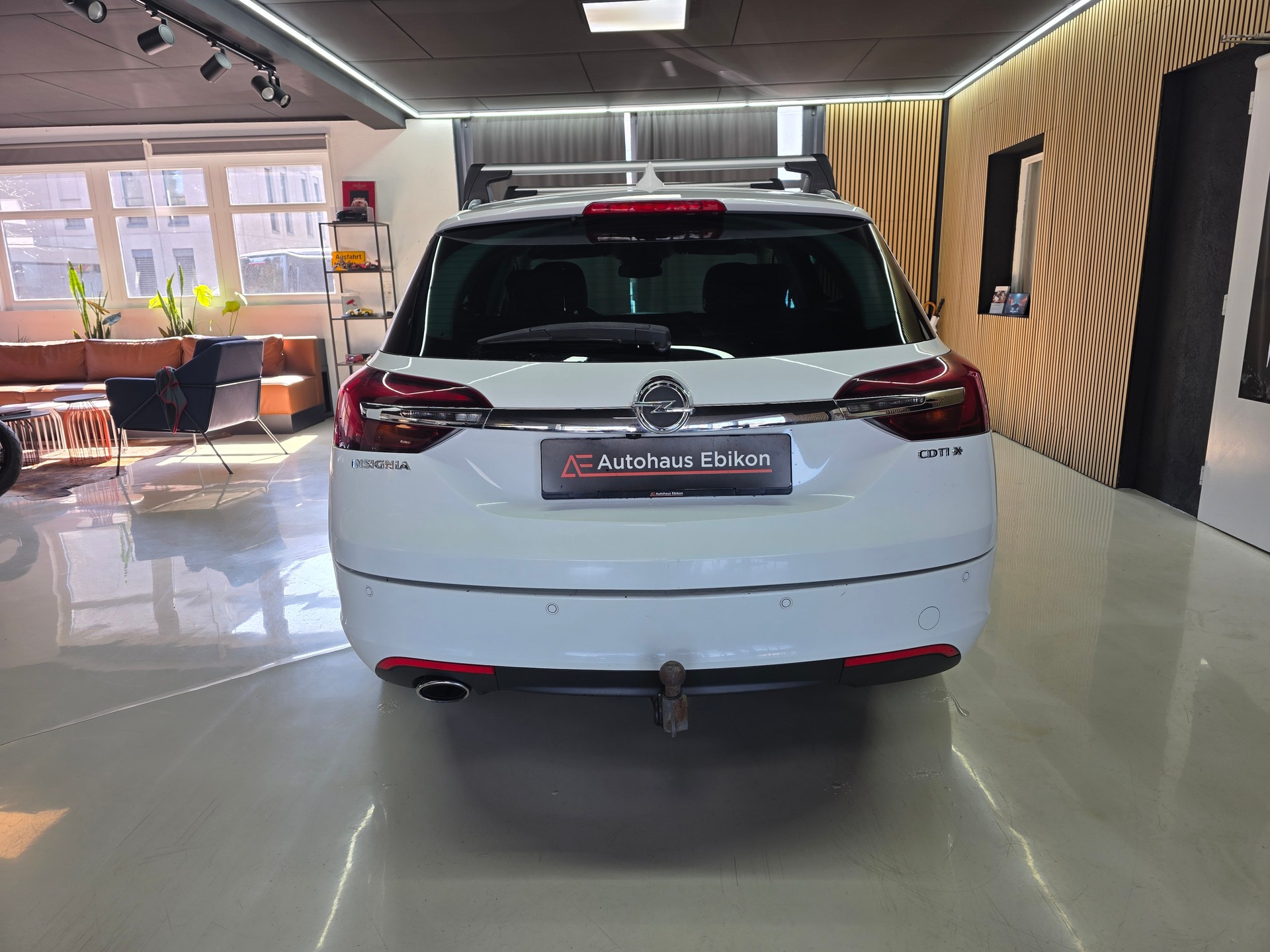 OPEL Insignia Sports Tourer 2.0 CDTI Edition 4WD-image-5