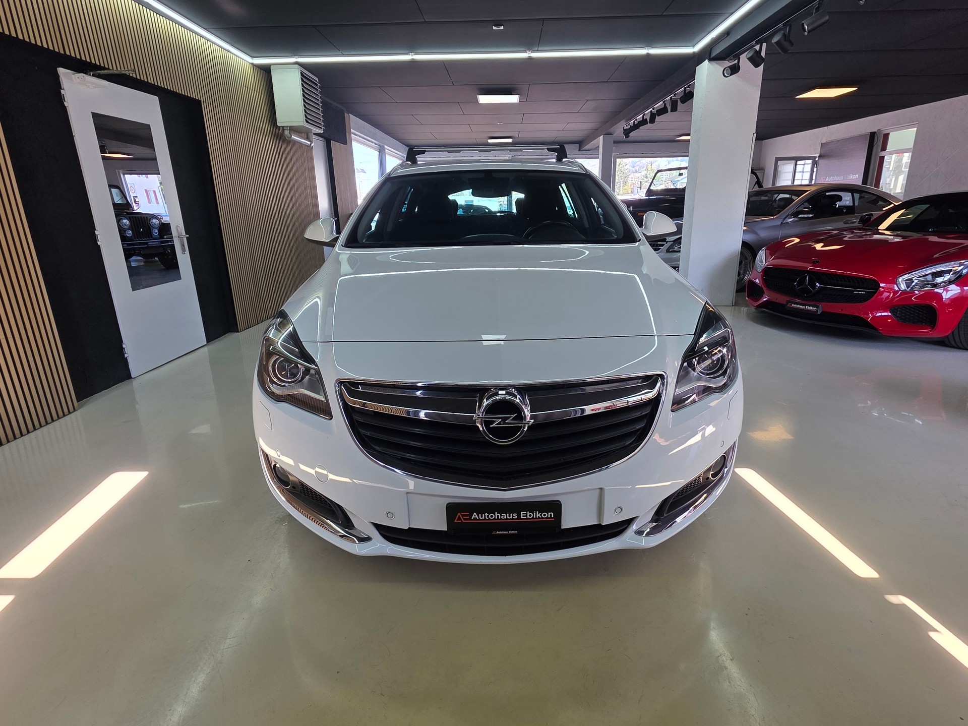 OPEL Insignia Sports Tourer 2.0 CDTI Edition 4WD-showroom-element-1