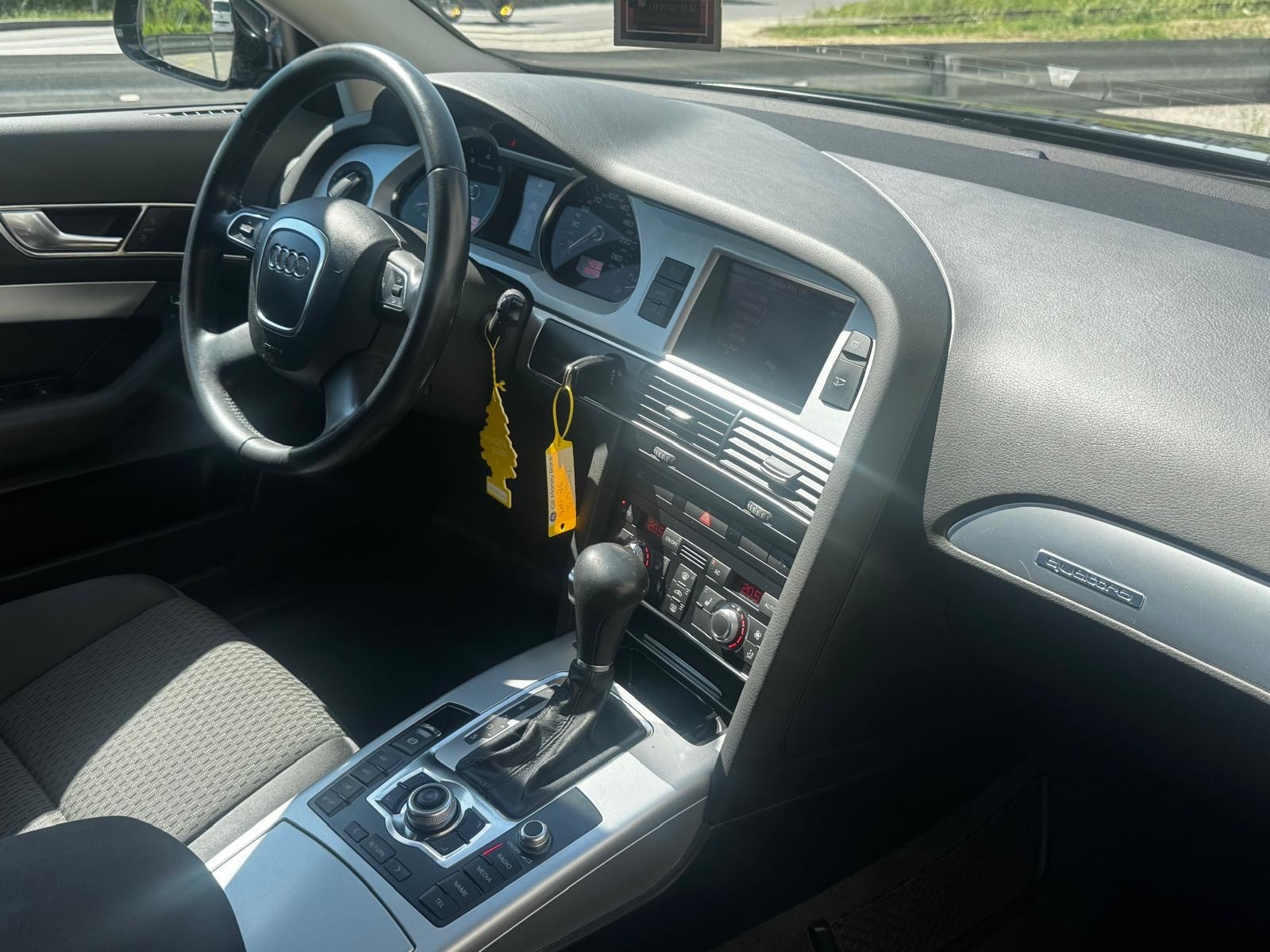 AUDI A6 Avant 3.0 TFSI quattro tiptronic-image-7