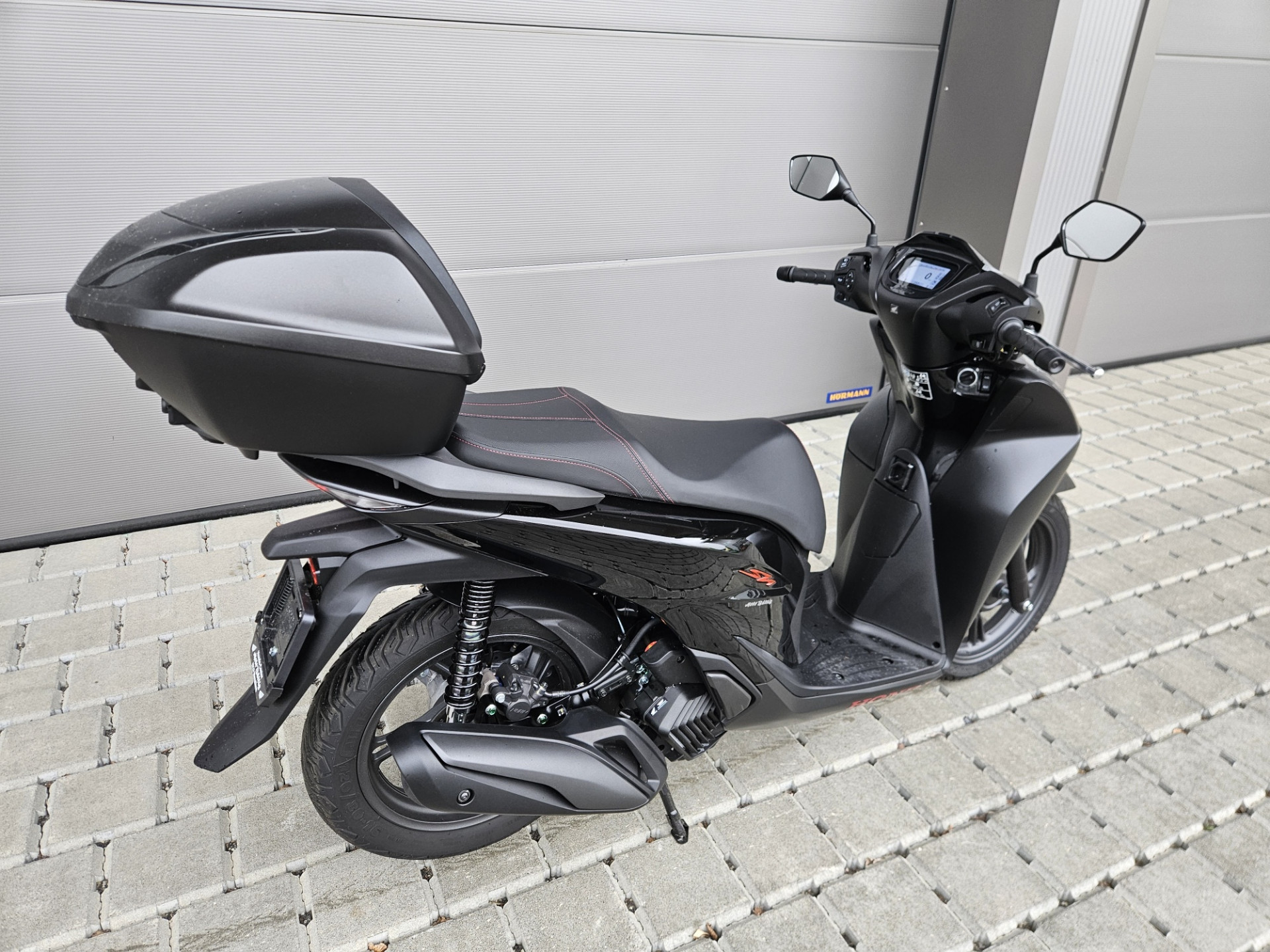 HONDA SH 125 Smart Top Box-image-5