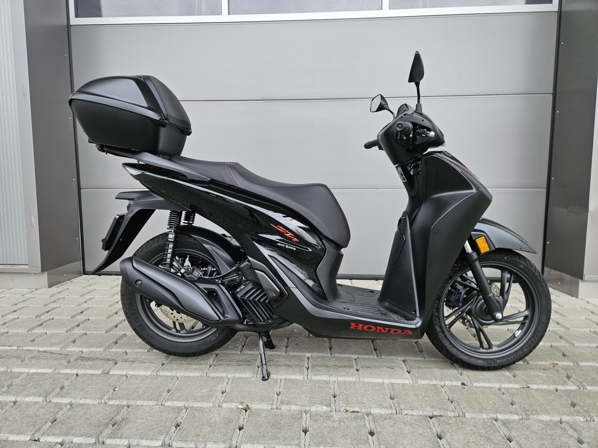 HONDA SH 125 Smart Top Box-image-2