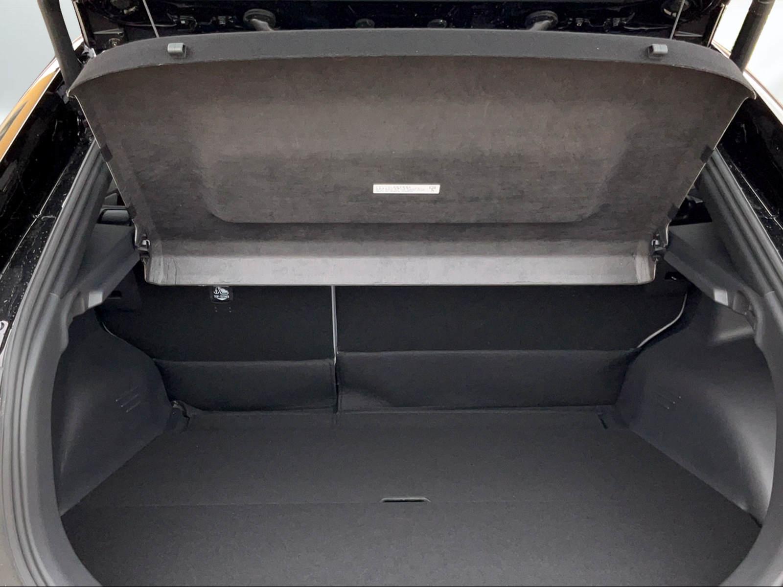 TOYOTA C-HR+ Premium AWD-image-12