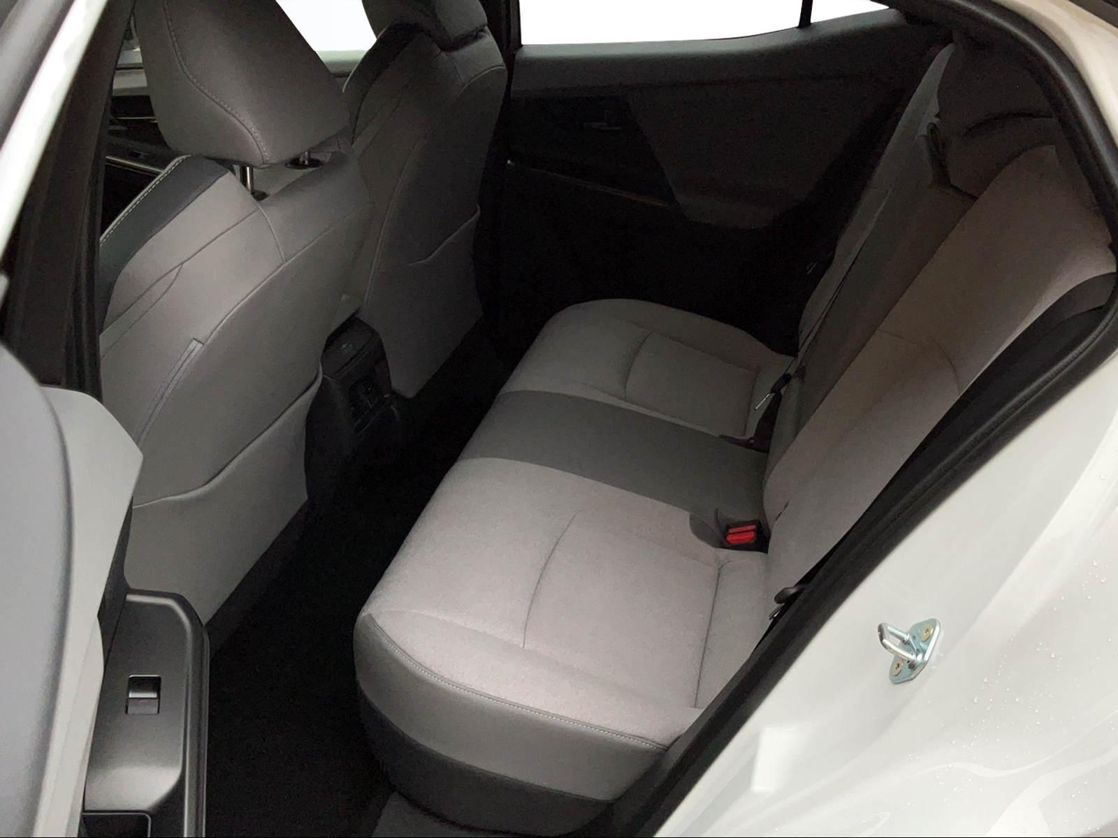 TOYOTA C-HR+ Premium AWD-image-10