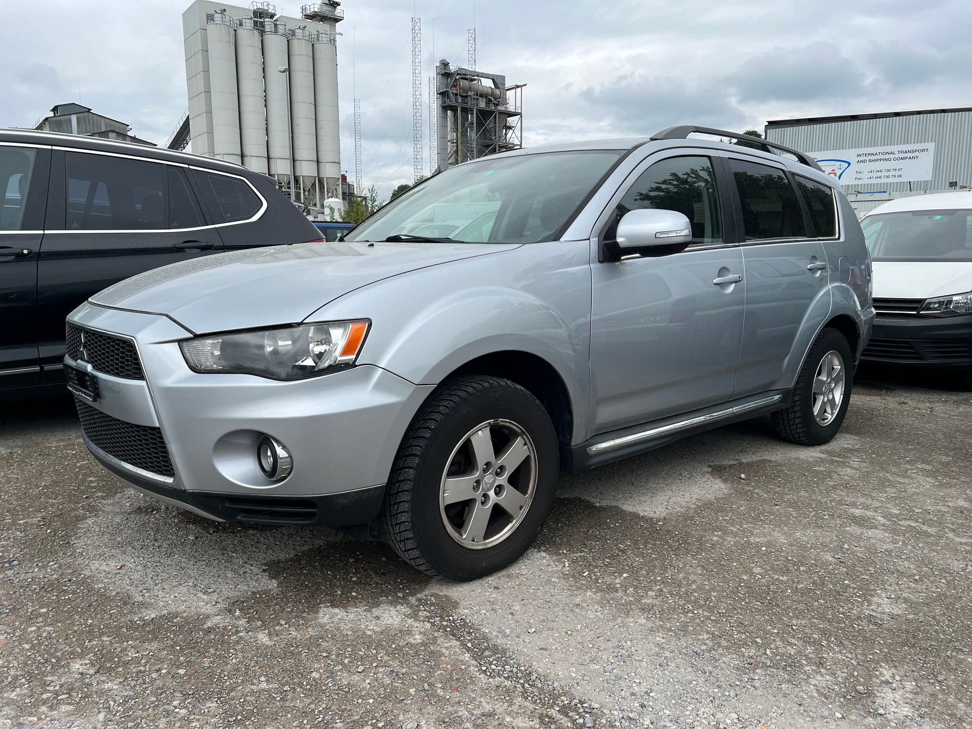 MITSUBISHI Outlander 2.4 Instyle 4WD CVT