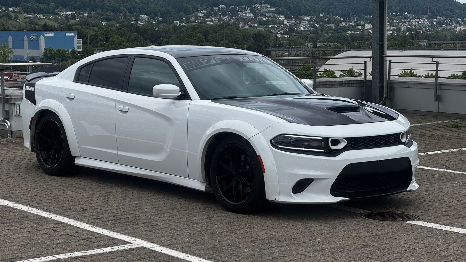 DODGE Charger DAYTONA-image-2
