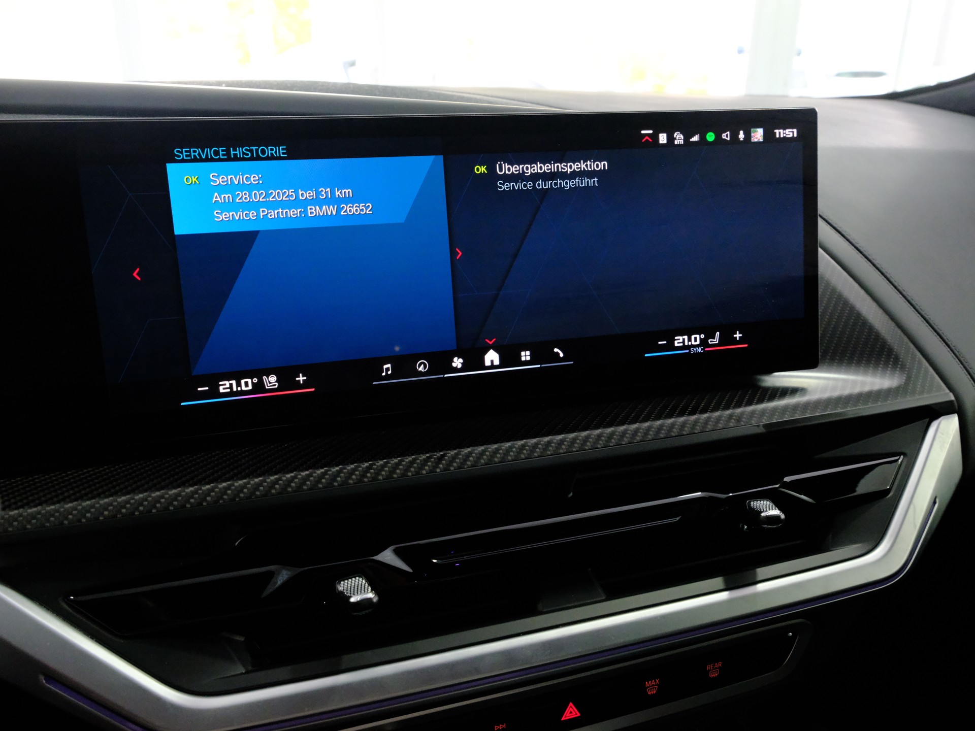 BMW XM xDrive 50e PHEV Steptronic-image-20