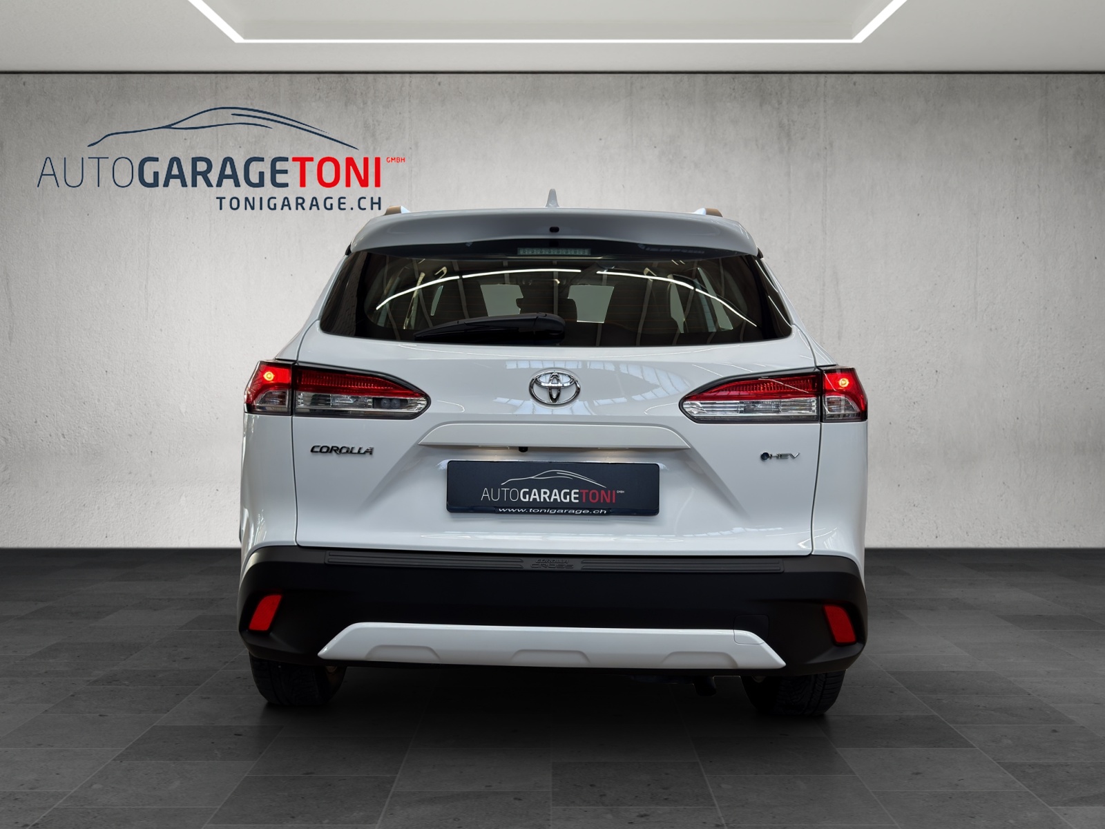 TOYOTA Corolla Cross 1.8 Trend e-CVT-image-7