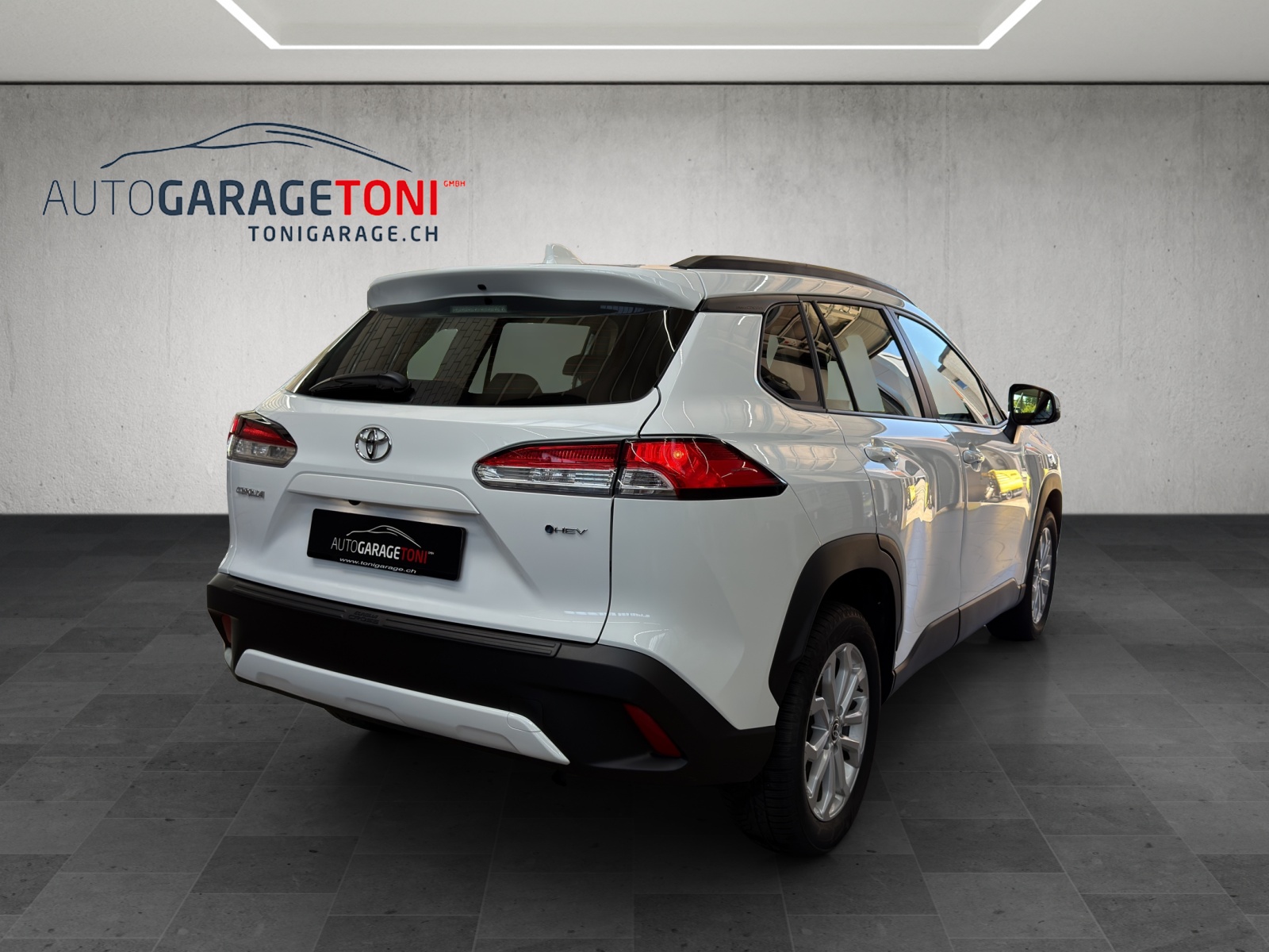 TOYOTA Corolla Cross 1.8 Trend e-CVT-image-5