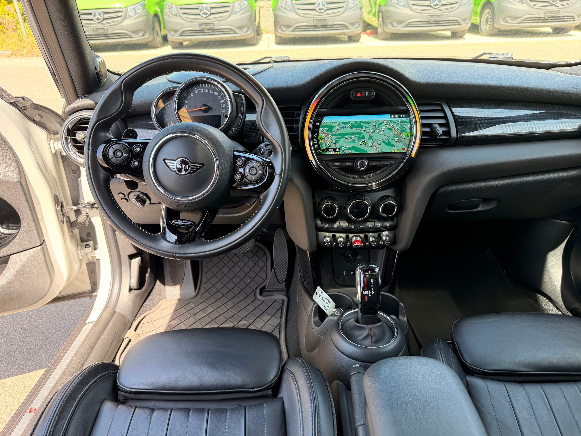 MINI Cooper S Steptronic DKG-image-5