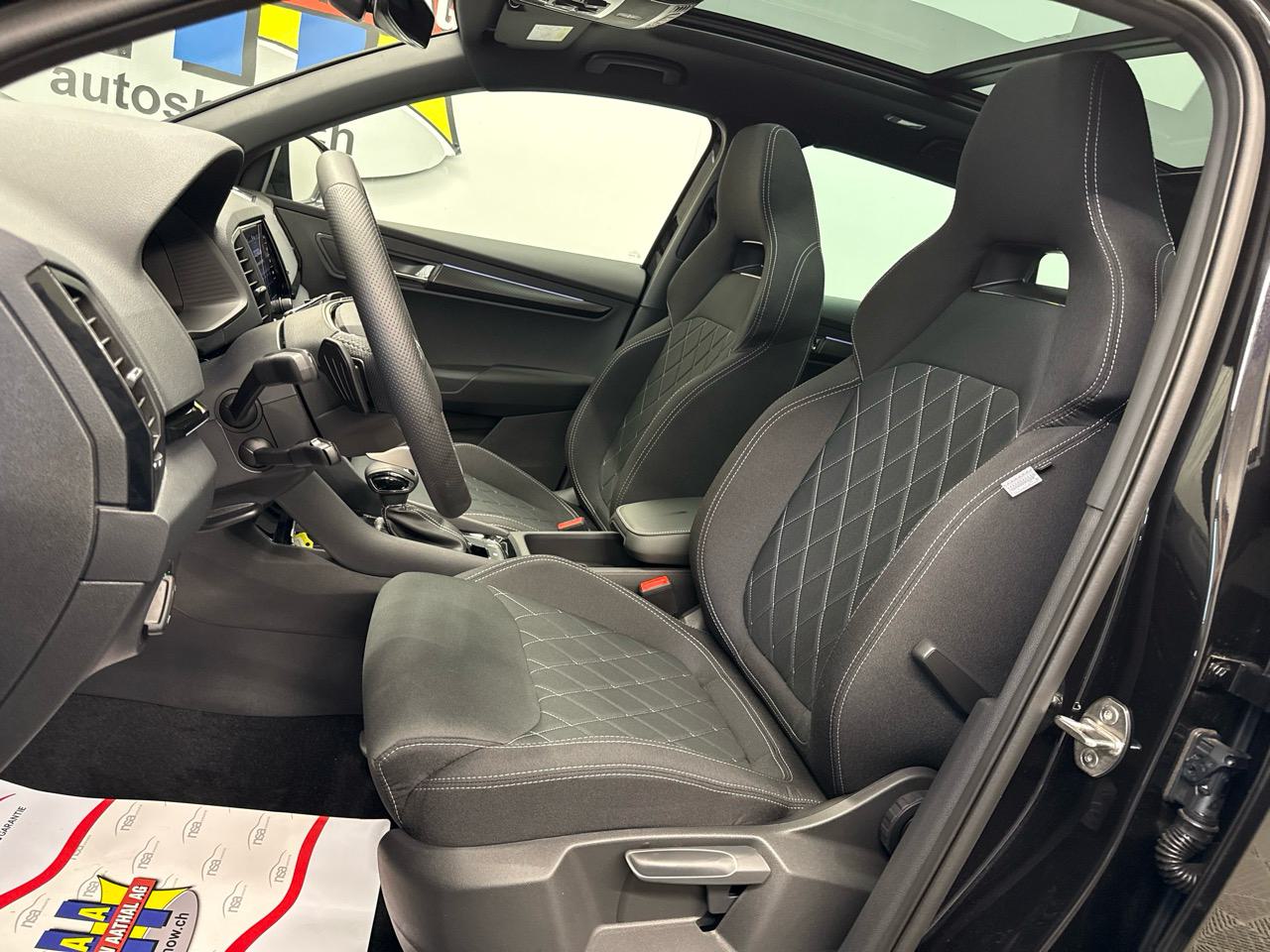 SKODA Karoq 1.5 TSI SportLine DSG-showroom-element-3