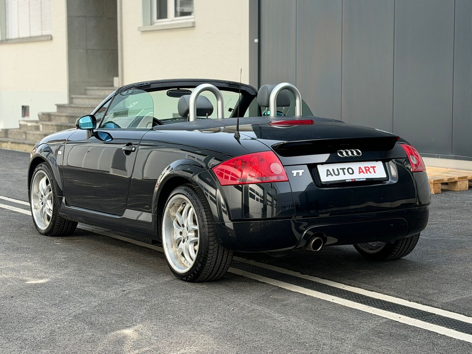 AUDI TT Roadster 1.8 T **ab MFK & Service**-image-2