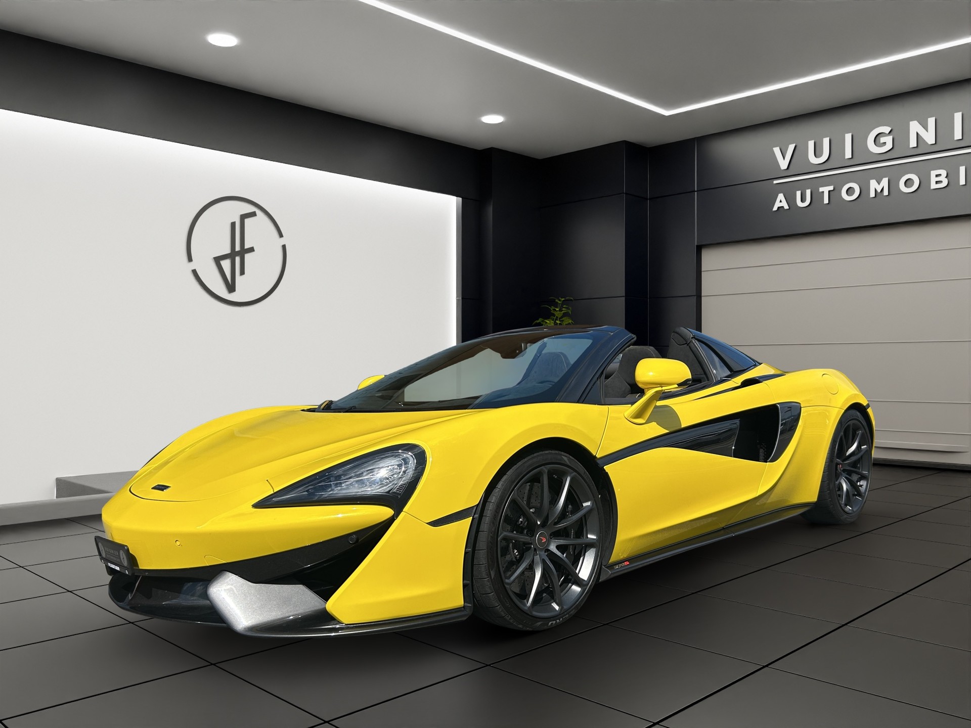 McLAREN 570S Spider 3.8 V8 SSG-image-1
