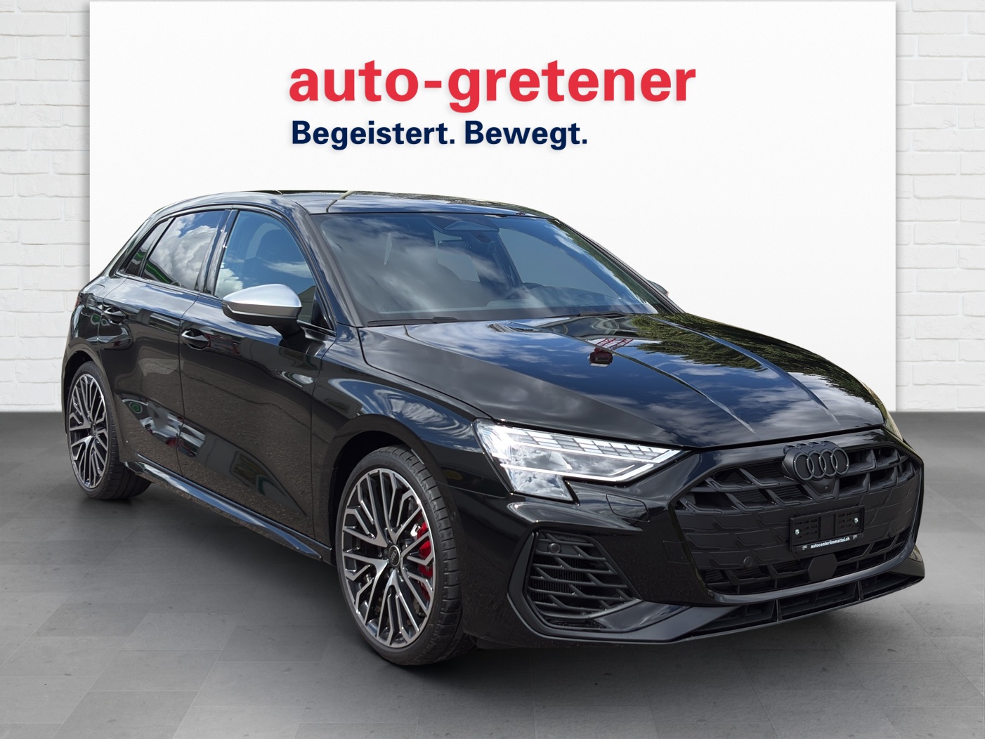 AUDI S3 Sportback 2.0 TFSI quattro S-Tronic-showroom-element-3