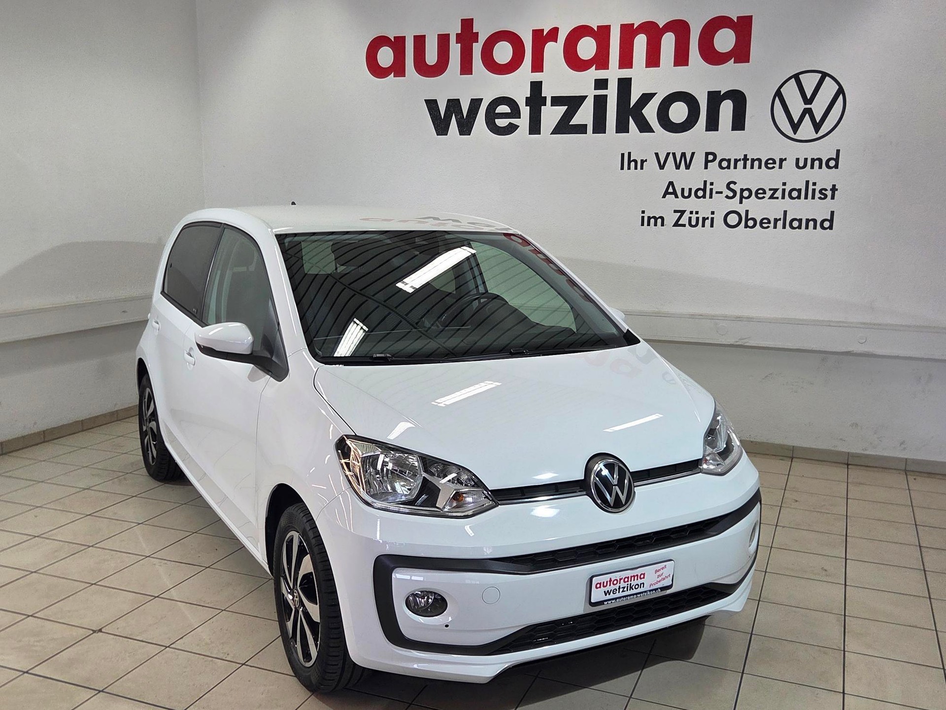 VW Up 1.0 MPI Active-showroom-element-1