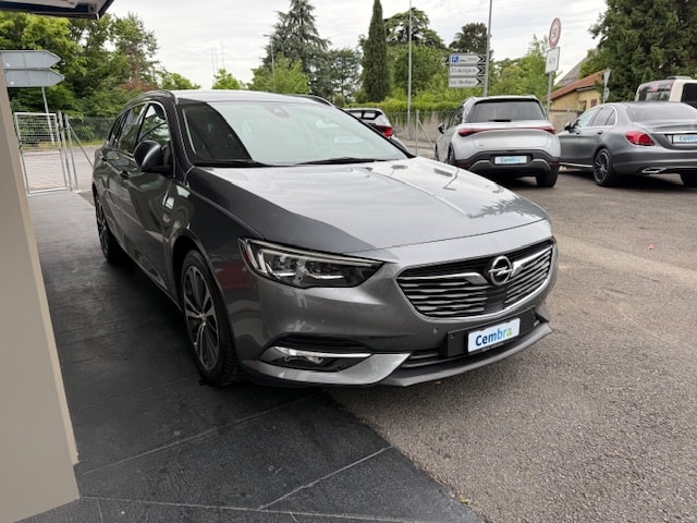OPEL Insignia 1.6 CDTI Sports Tourer Excellence Automatic