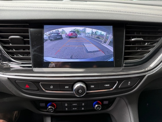 OPEL Insignia 1.6 CDTI Sports Tourer Excellence Automatic-image-13
