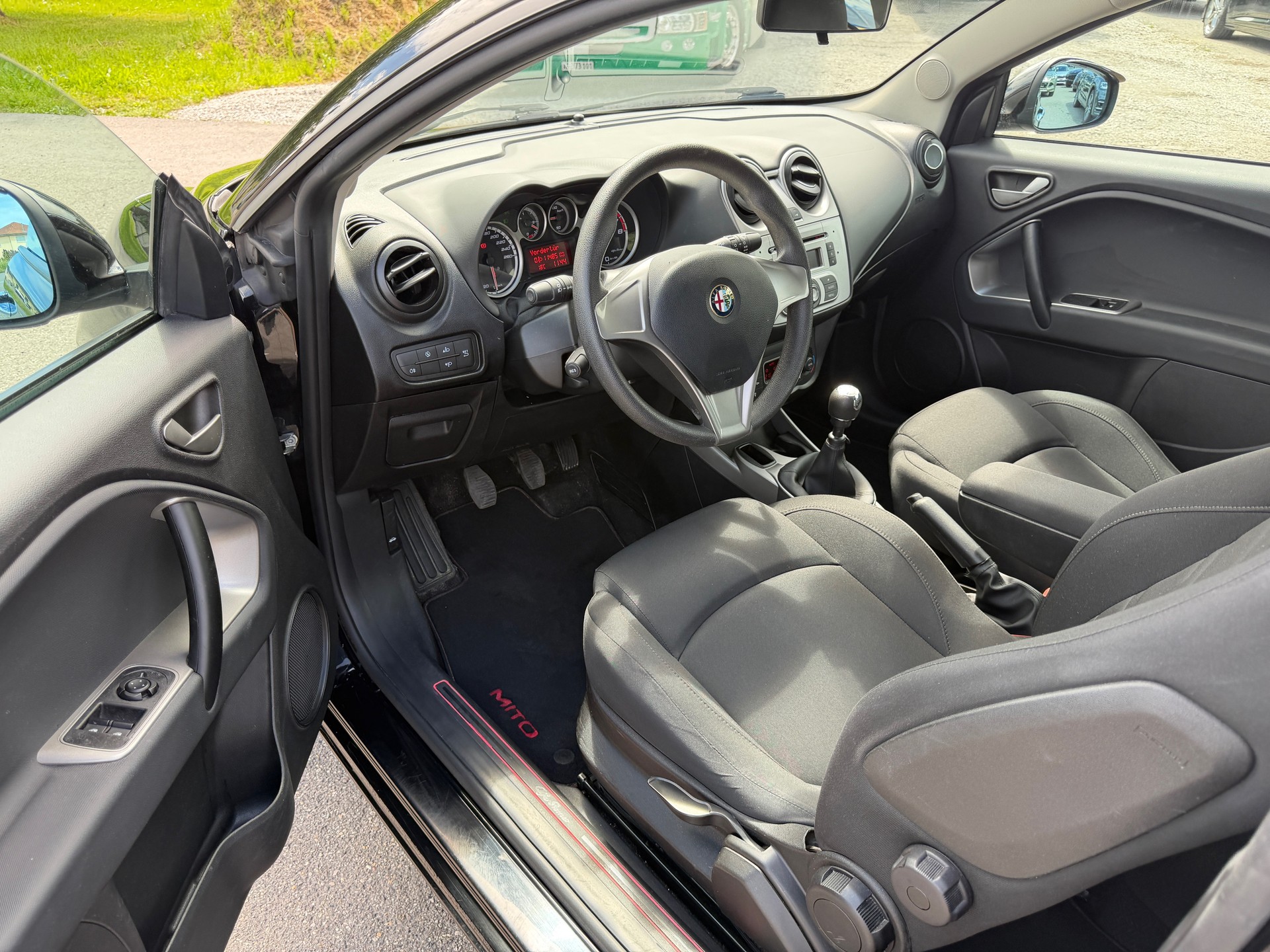ALFA ROMEO MiTo 1.4 Progression-image-6