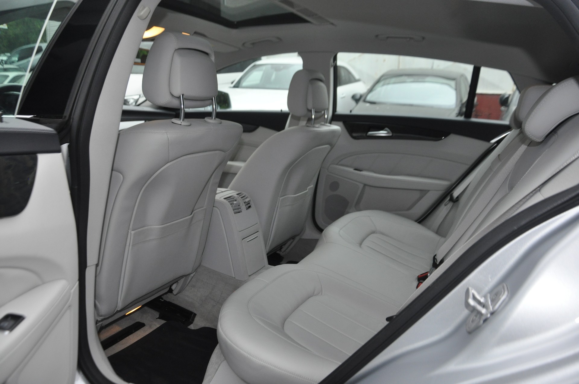 MERCEDES-BENZ CLS Shooting Brake 220 BlueTEC 9G-Tronic I Anhängerkupplung I Standheizung-image-6