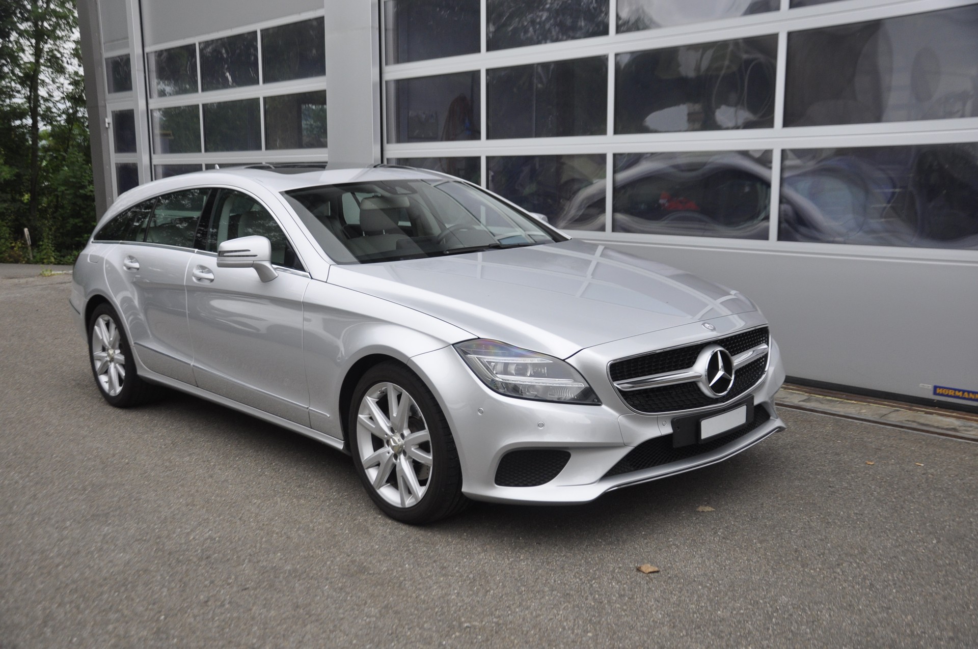 MERCEDES-BENZ CLS Shooting Brake 220 BlueTEC 9G-Tronic I Anhängerkupplung I Standheizung