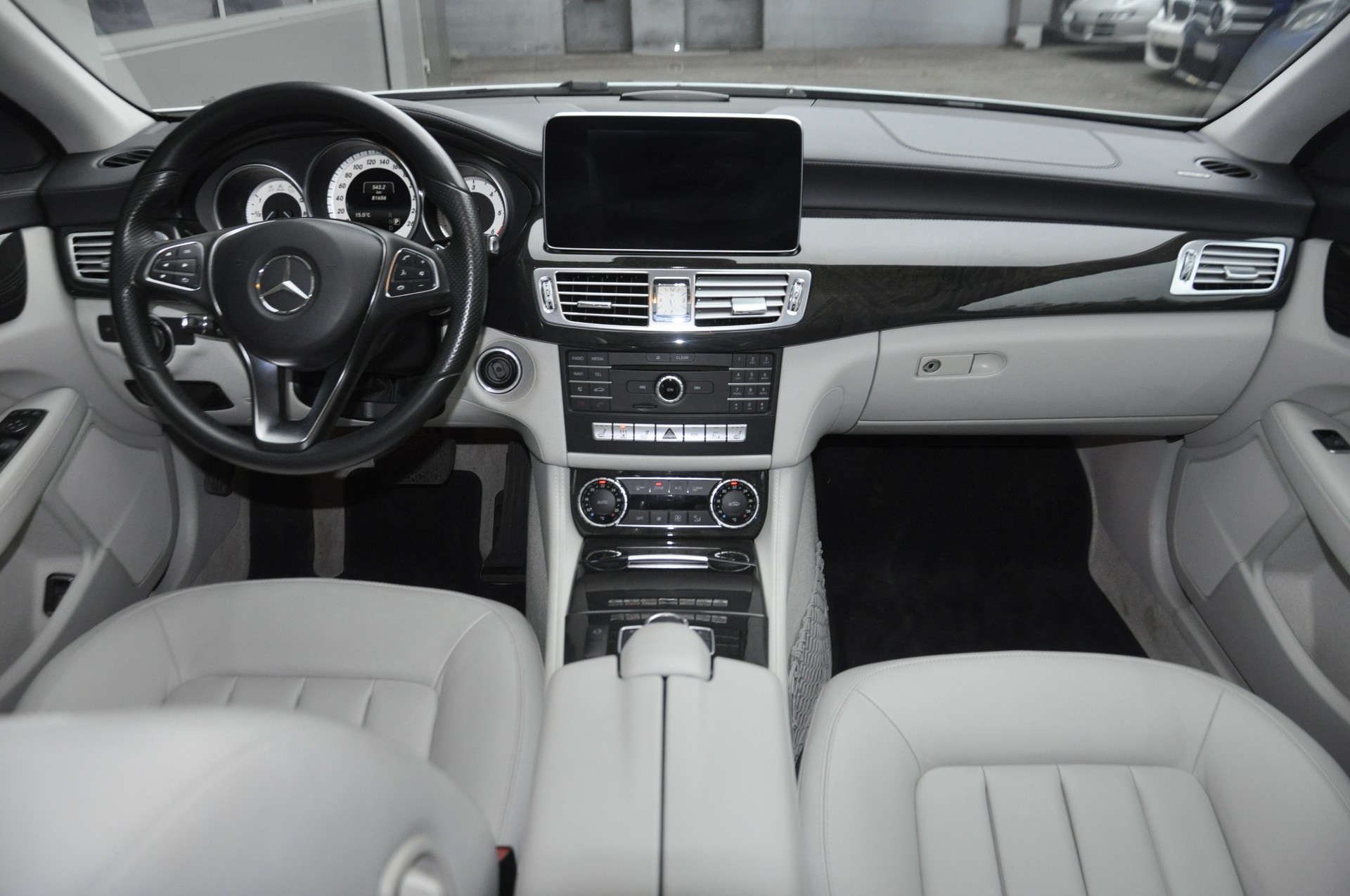 MERCEDES-BENZ CLS Shooting Brake 220 BlueTEC 9G-Tronic I Anhängerkupplung I Standheizung-image-9