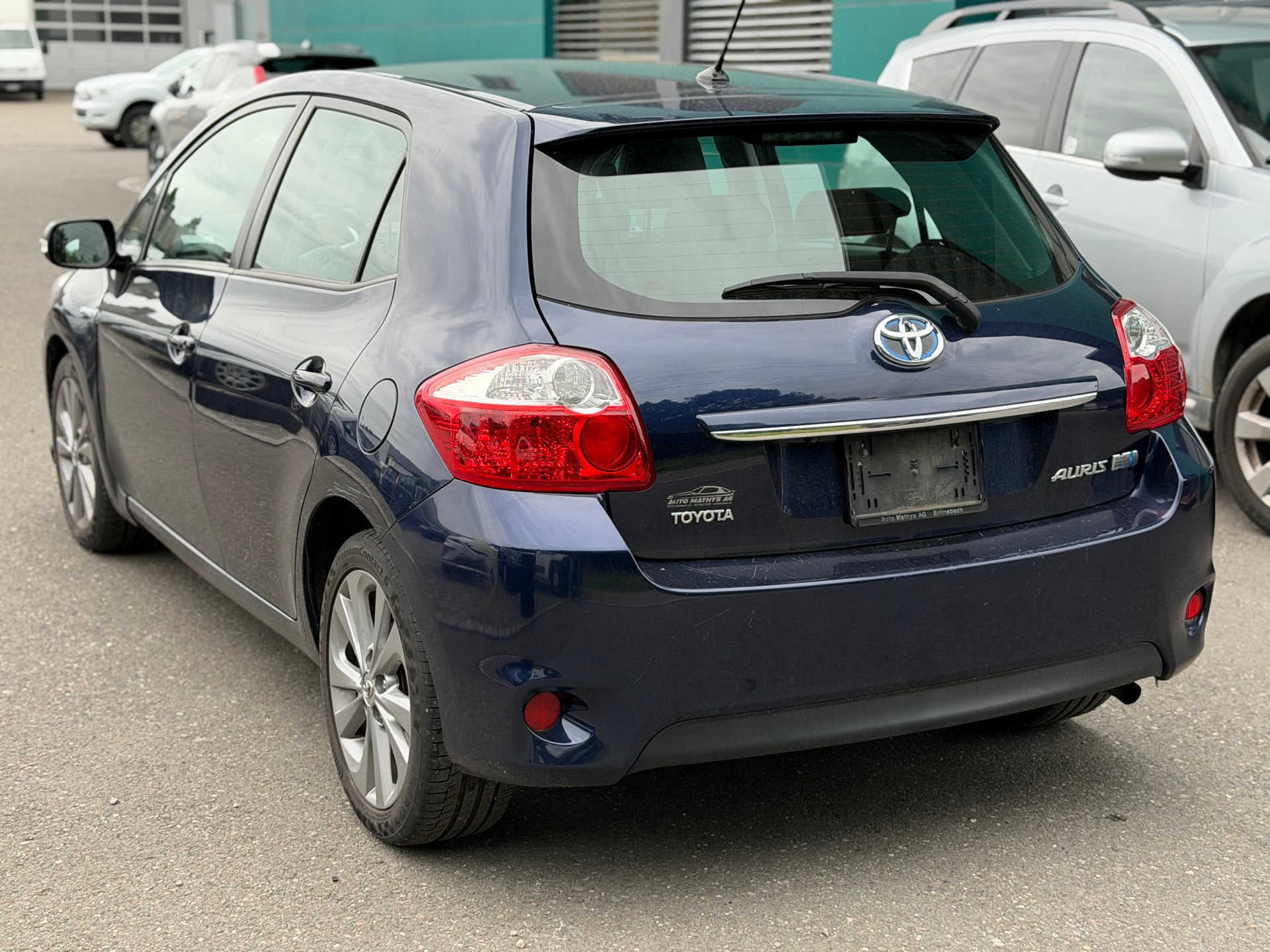 TOYOTA Auris 1.8 16V HSD Linea Sol-image-5