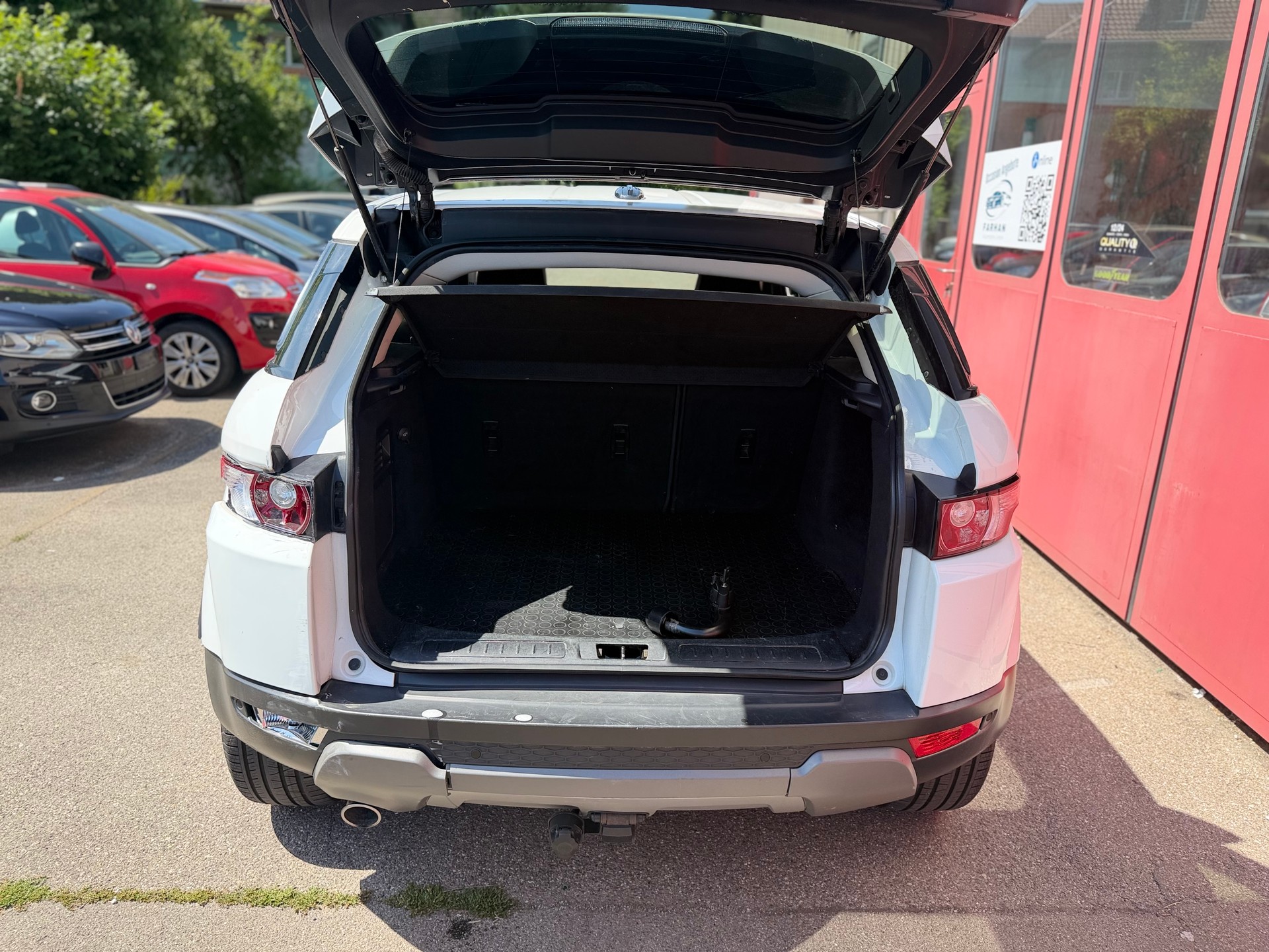 LAND ROVER Range Rover Evoque 2.2 Pure TD4-image-9