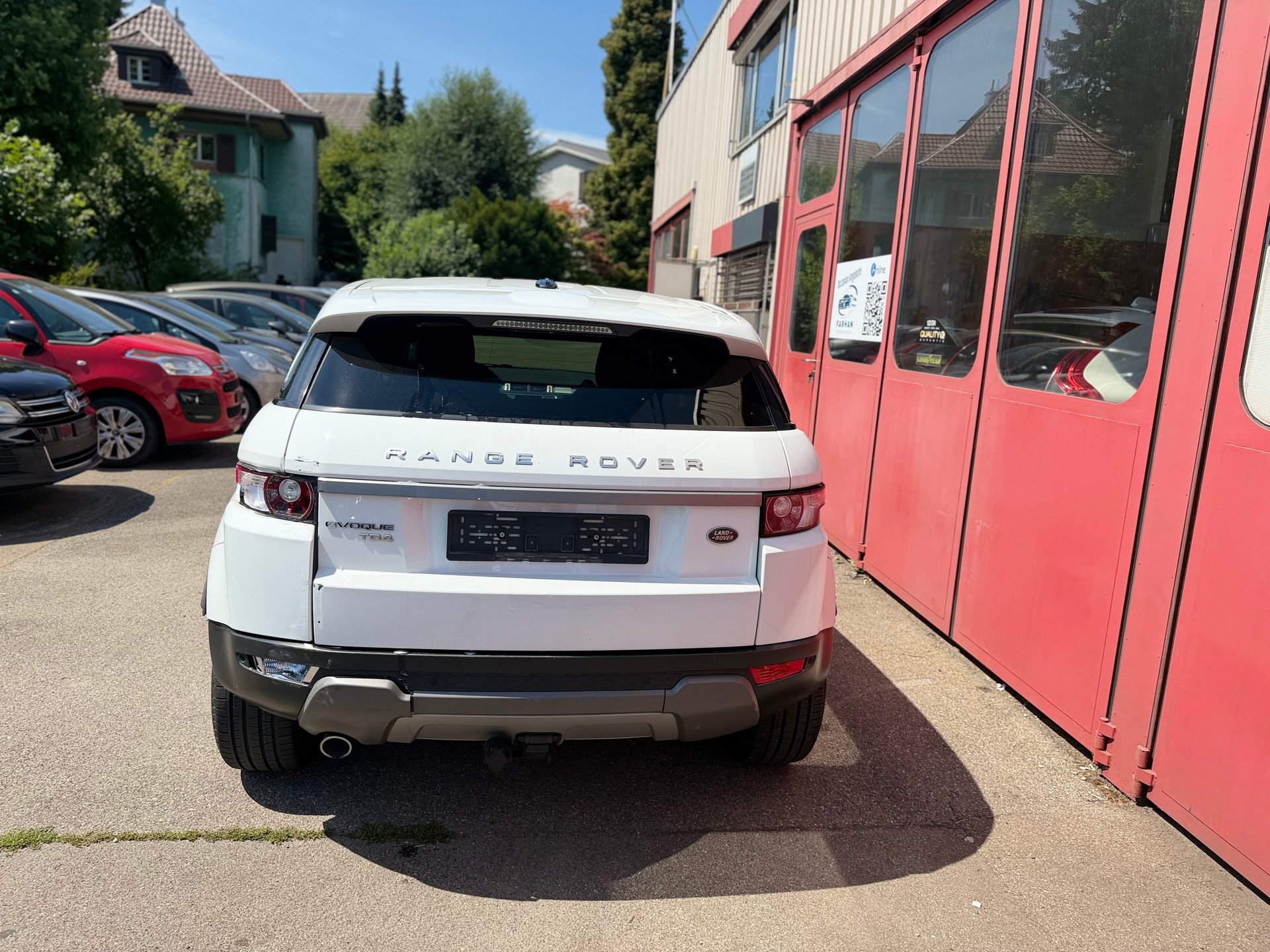 LAND ROVER Range Rover Evoque 2.2 Pure TD4-image-3