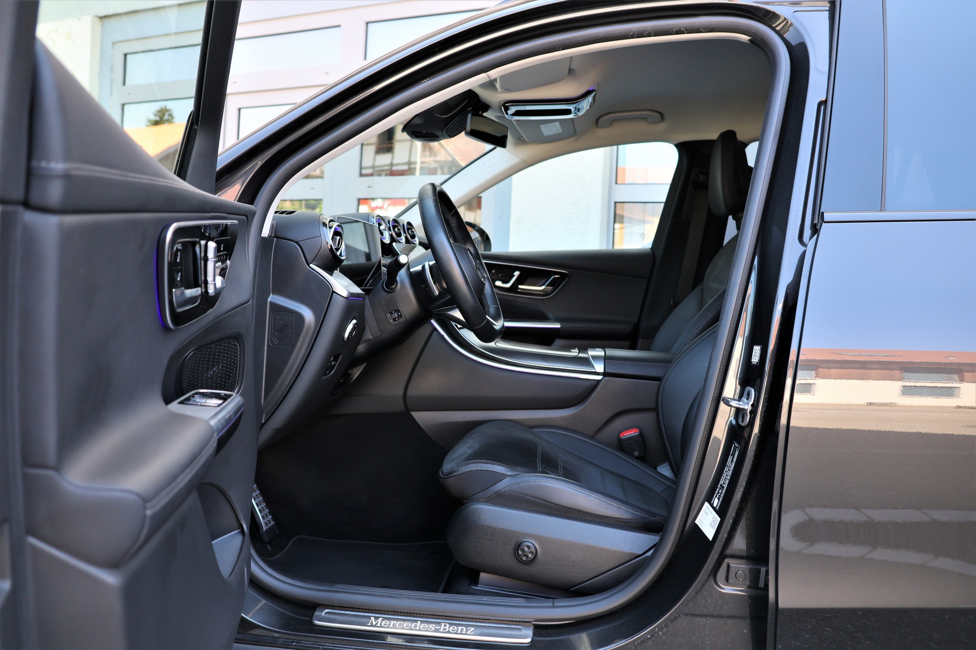 MERCEDES-BENZ GLC 220 d 4Matic 9G-Tronic (CH)-image-8