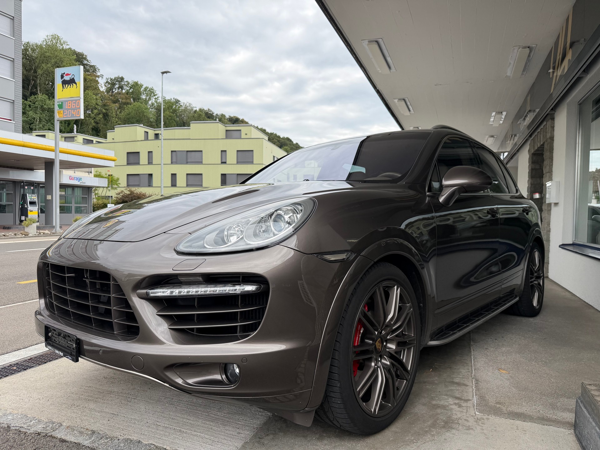 PORSCHE Cayenne Turbo