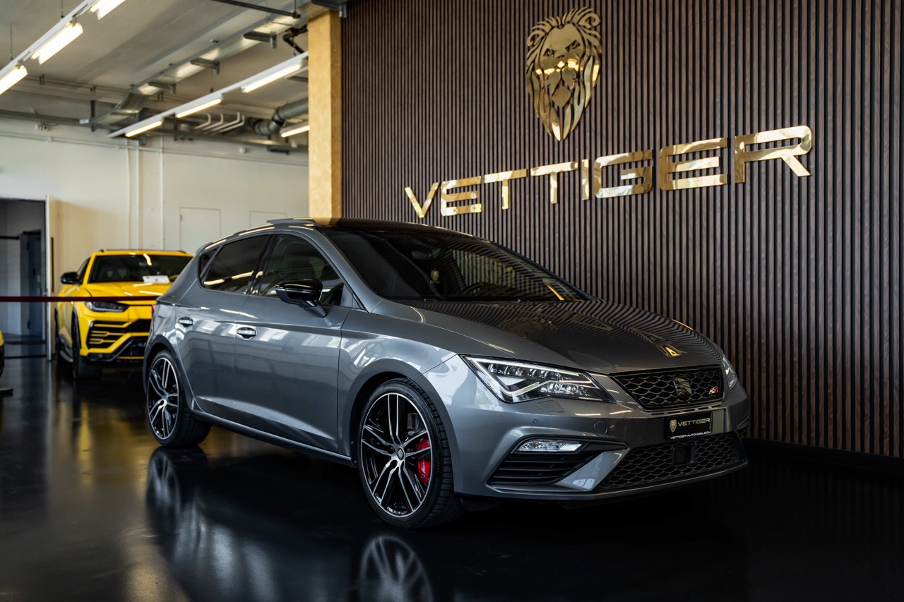 SEAT Leon 2.0 TSI Cupra 300 DSG