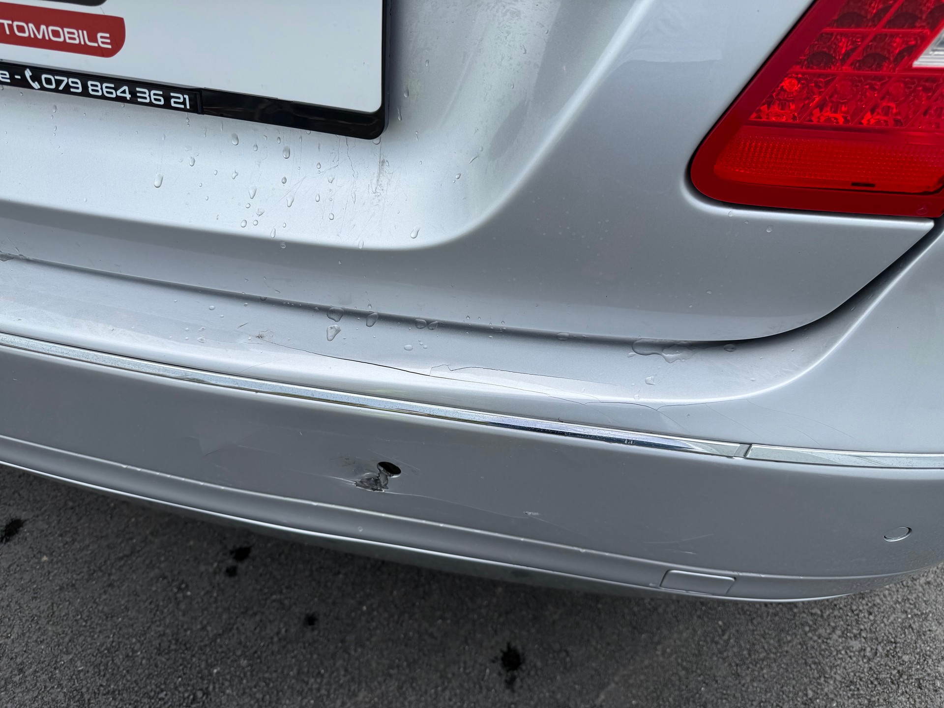MERCEDES-BENZ E 350 CDI BlueEff. Avantgarde 4Matic 7G-Tronic-image-14