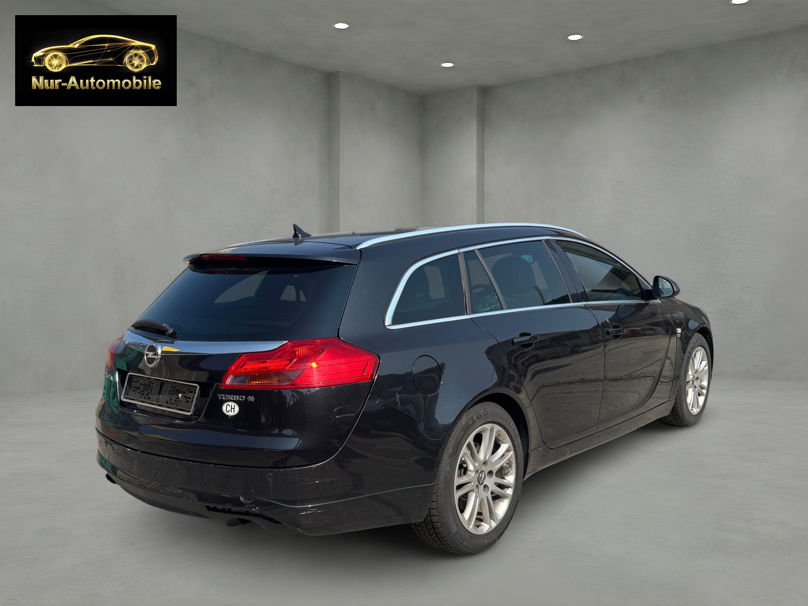OPEL Insignia A 2.0 Turbo 4WD-image-4