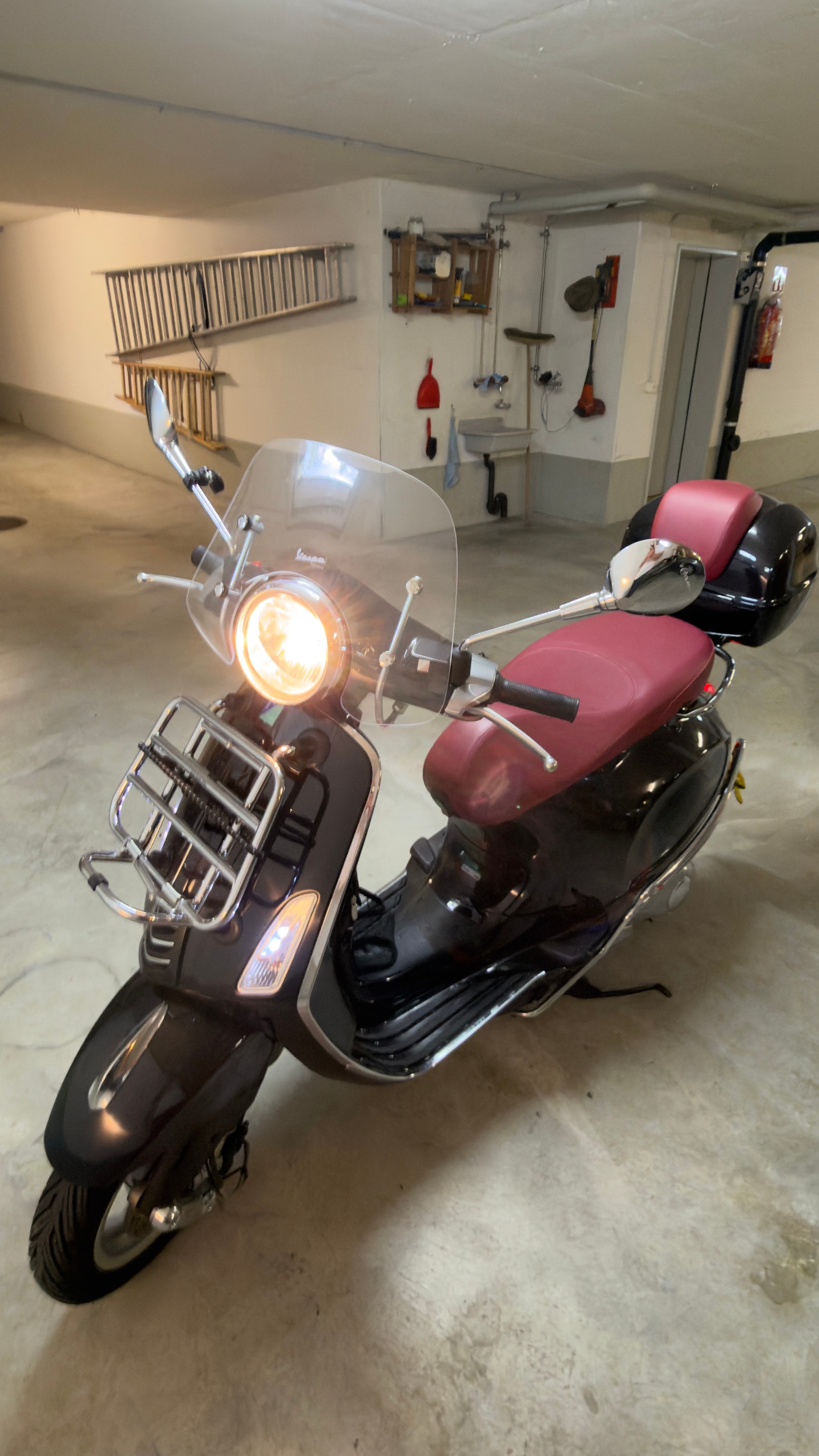 PIAGGIO Vespa 125 Primavera i.e. 3V-image-3