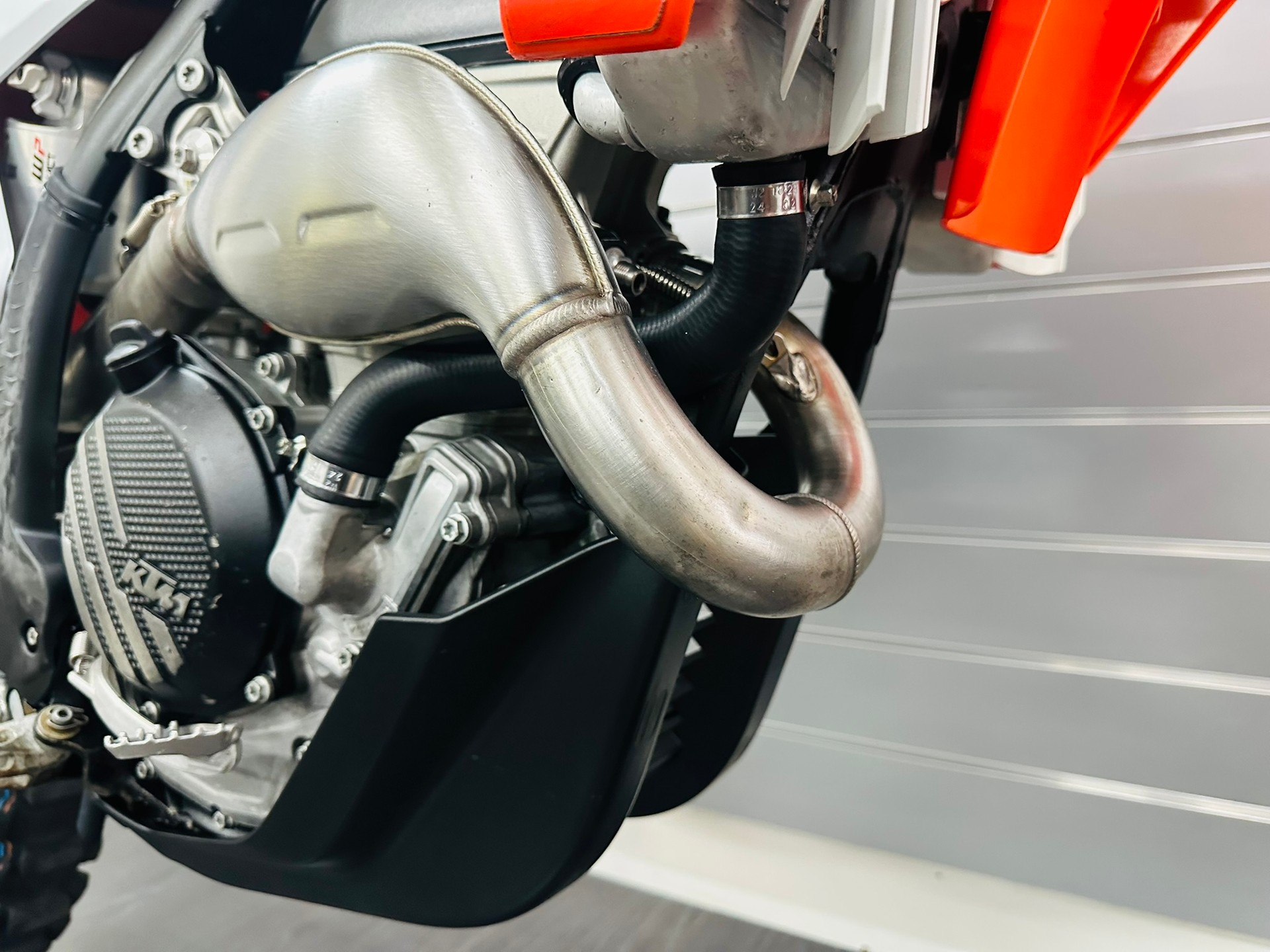 KTM 250 SX-F / MY 25-showroom-element-2