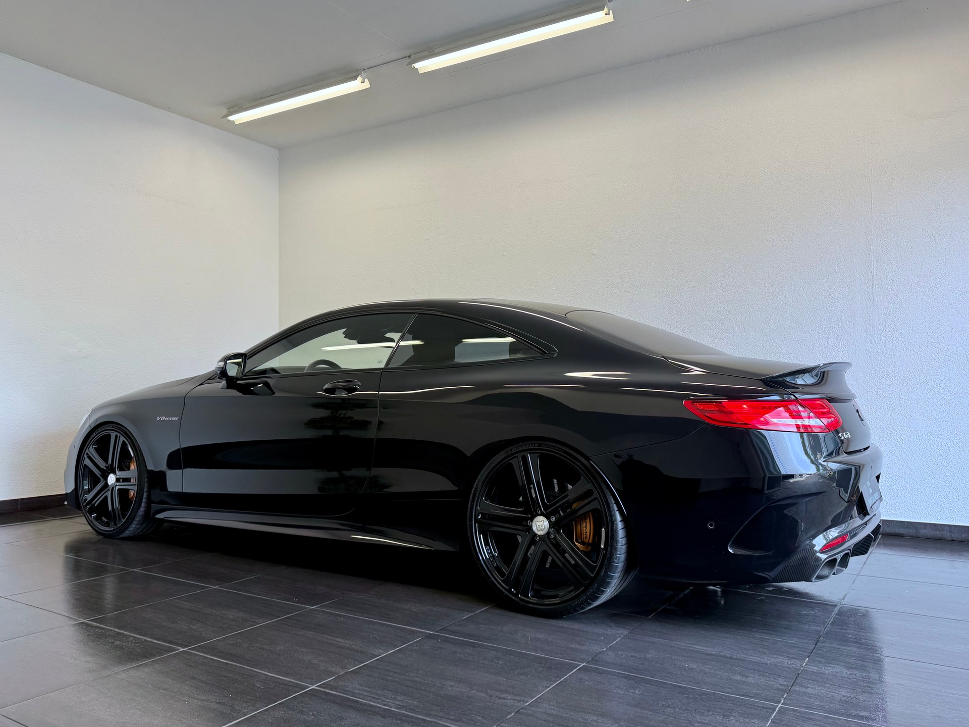 MERCEDES-BENZ S 63 AMG Coupé 4Matic "Brabus 600* ALL BLACK Speedshift MCT-image-6