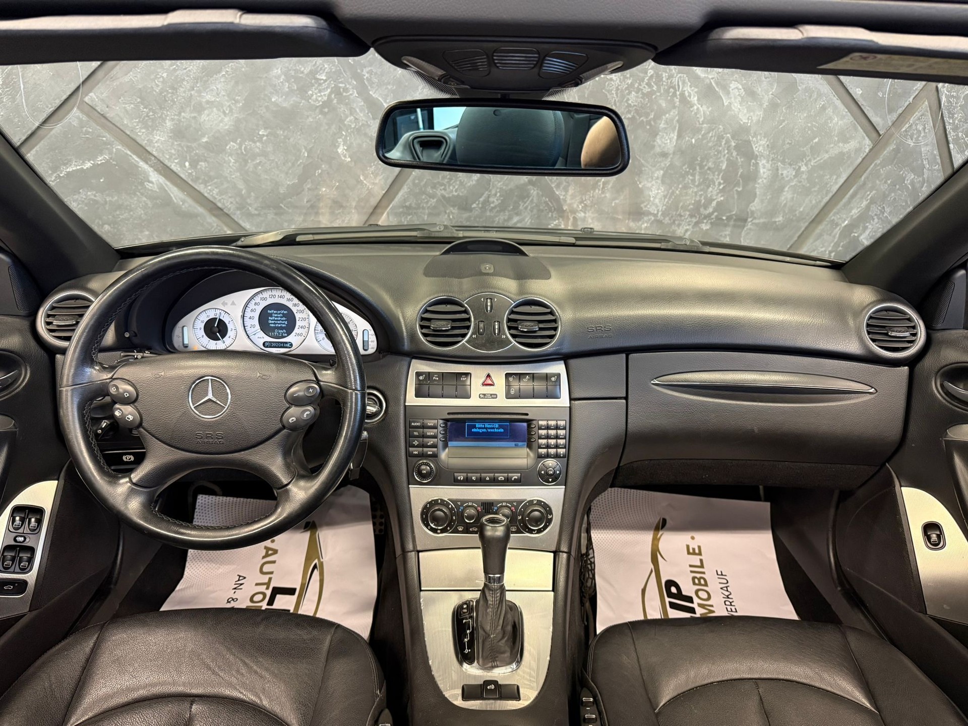 MERCEDES-BENZ CLK 200 Kompr. Avantgarde Grand Ed. Aut.-image-8