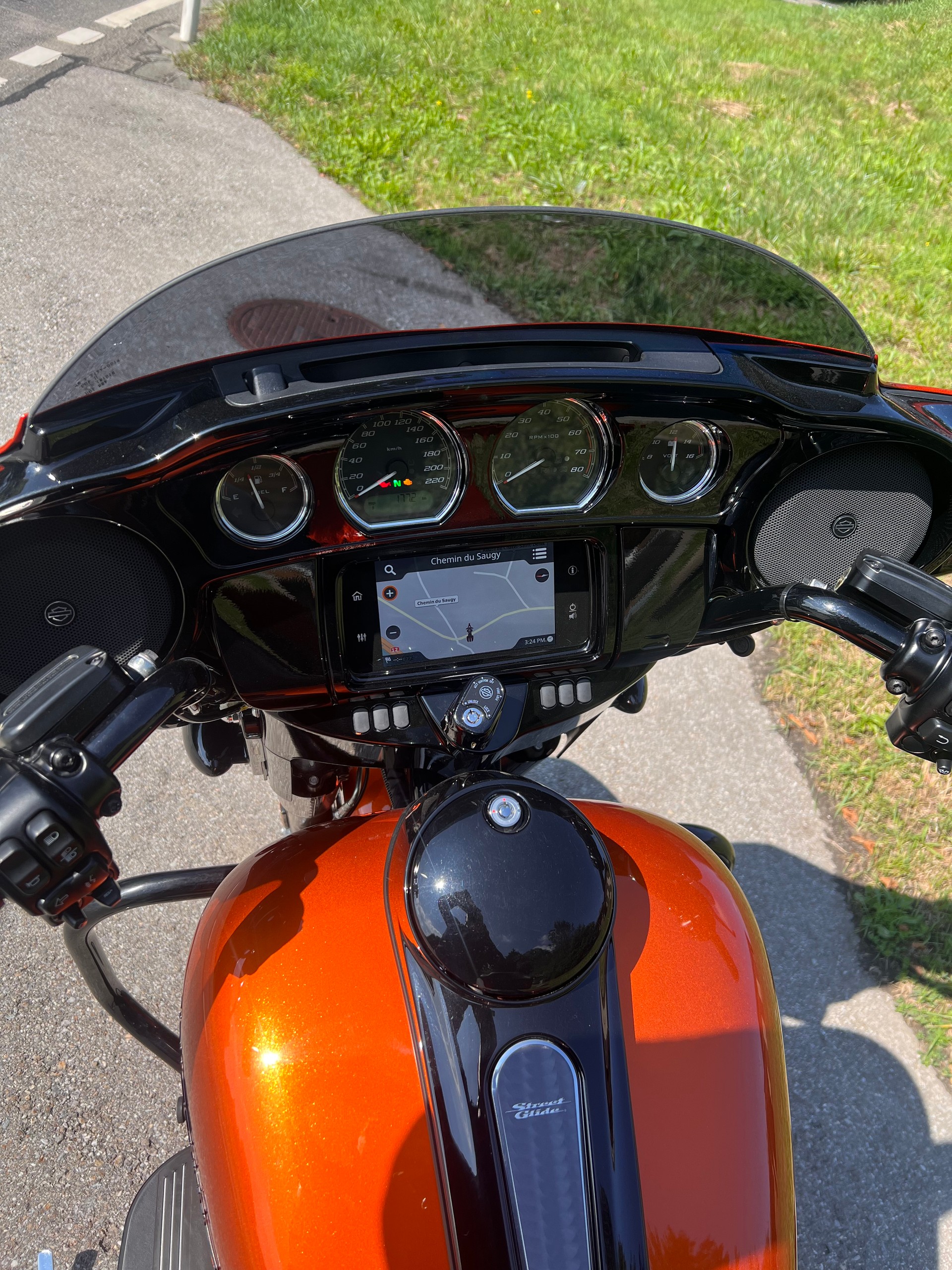HARLEY-DAVIDSON FLHXS Street Glide Special 114-image-2