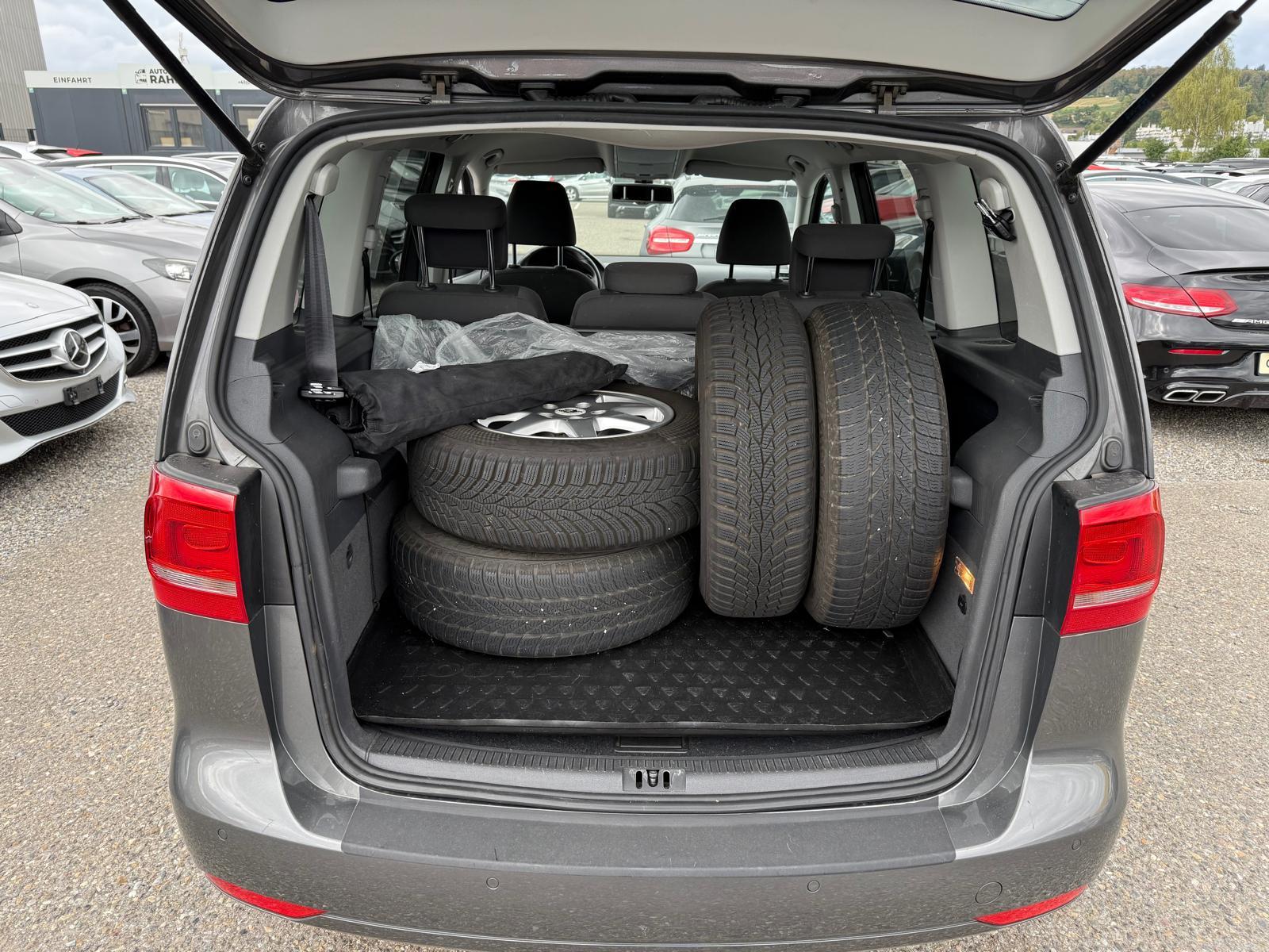 VW Touran 1.4 TSI 140 Team-image-11