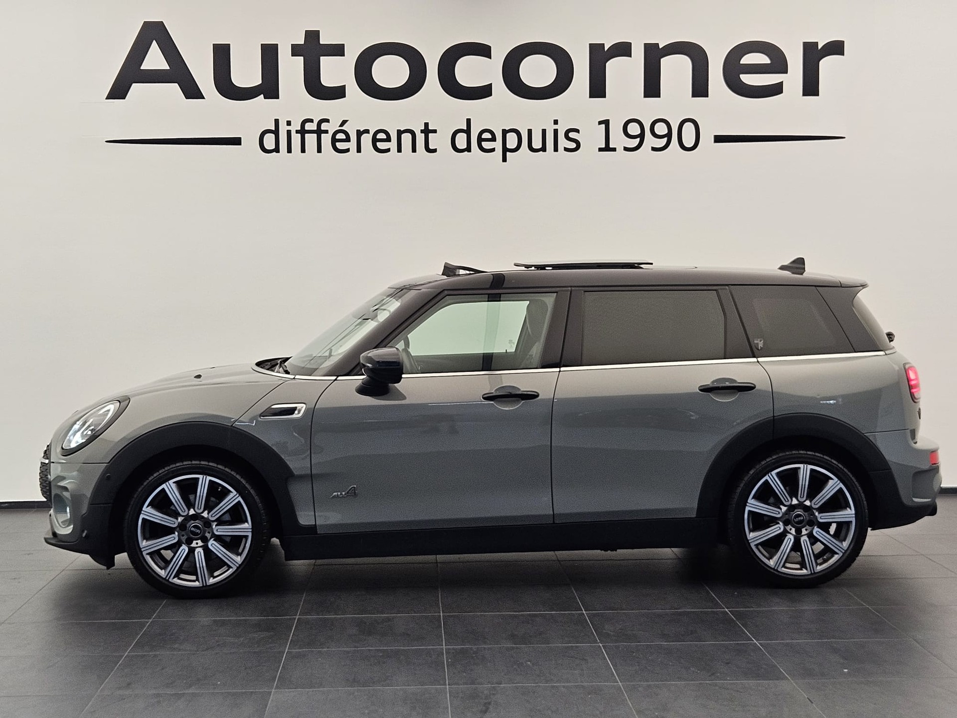 MINI Clubman Cooper S ALL4 Steptronic-showroom-element-1