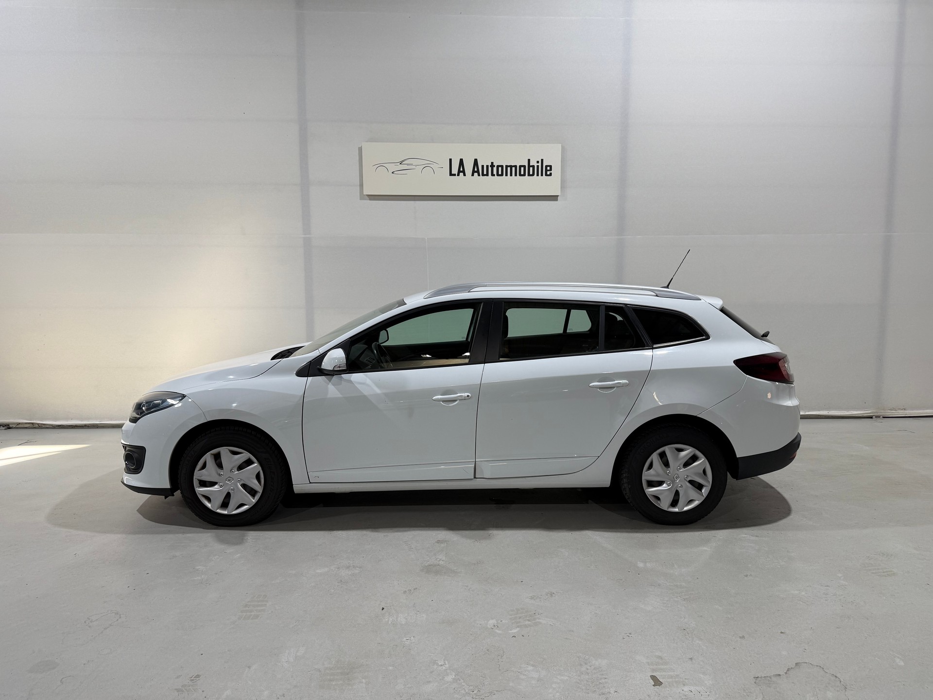 RENAULT Mégane Grandtour 1.5 dCi Bose-image-2